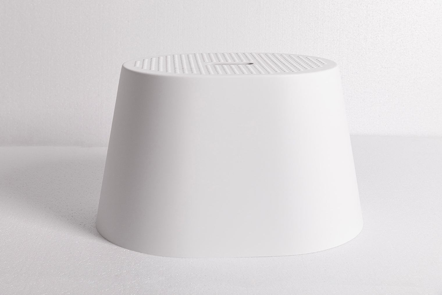 Niagara Ofuro 300 Stool-Stool-INFINITE BATH-訂造洗手盆,浴室翻新, small size bathtubs, custom-made bathtub HK,freestanding bathtub Hong Kong, 獨立式 浴缸 香港, premium bathtub brands HK, Where to buy bathtubs in Hong Kong, best custom bathroom furniture HK, Infinite Bath, Infinite浴缸, Cloakroom,Vanities, Mirrors,Bathroom Furniture, 浴室裝修,浴室 櫃 訂造