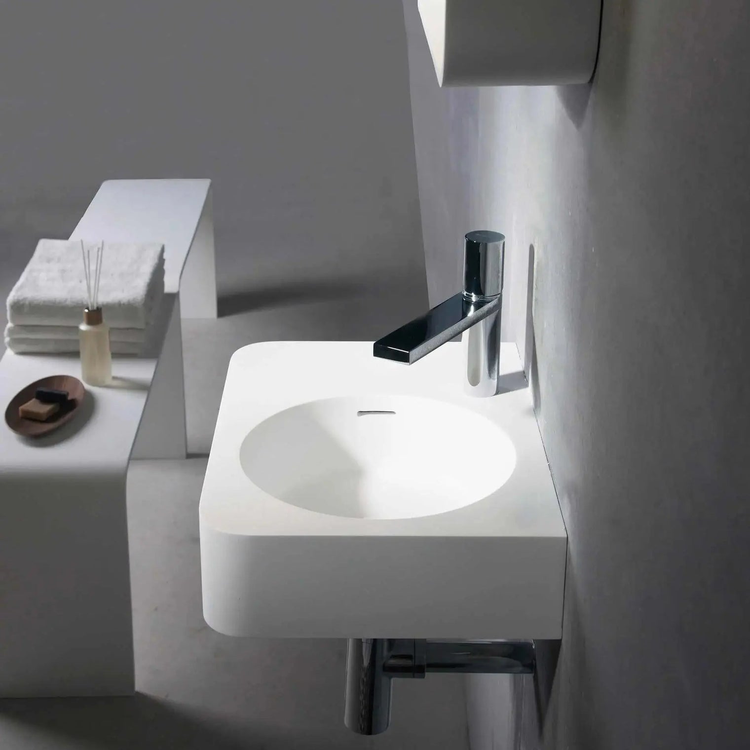 Cirque WM 45R-WALL MOUNT WASHBASINS-訂造一體無縫洗手盆,Tailor made Washbasins,waterbasin hk, 浴室物料,浴室裝修,訂造洗手盆,浴室翻新,Bathroomware ,Bespoke bathroom,浴室配件,訂造浴室潔具,訂造浴室傢俬,香港 浴室設計 公司,best custom bathroom furniture HK, Infinite Bath