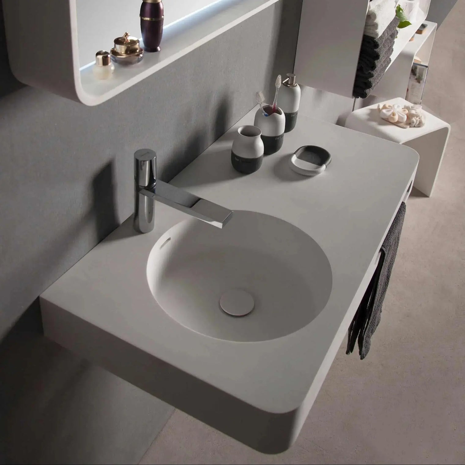 Cirque WM 75L with Towel Bar-WALL MOUNT WASHBASINS-訂造一體無縫洗手盆,Tailor made Washbasins,waterbasin hk, 浴室物料,浴室裝修,訂造洗手盆,浴室翻新,Bathroomware ,Bespoke bathroom,浴室配件,訂造浴室潔具,訂造浴室傢俬,香港 浴室設計 公司,best custom bathroom furniture HK, Infinite Bath