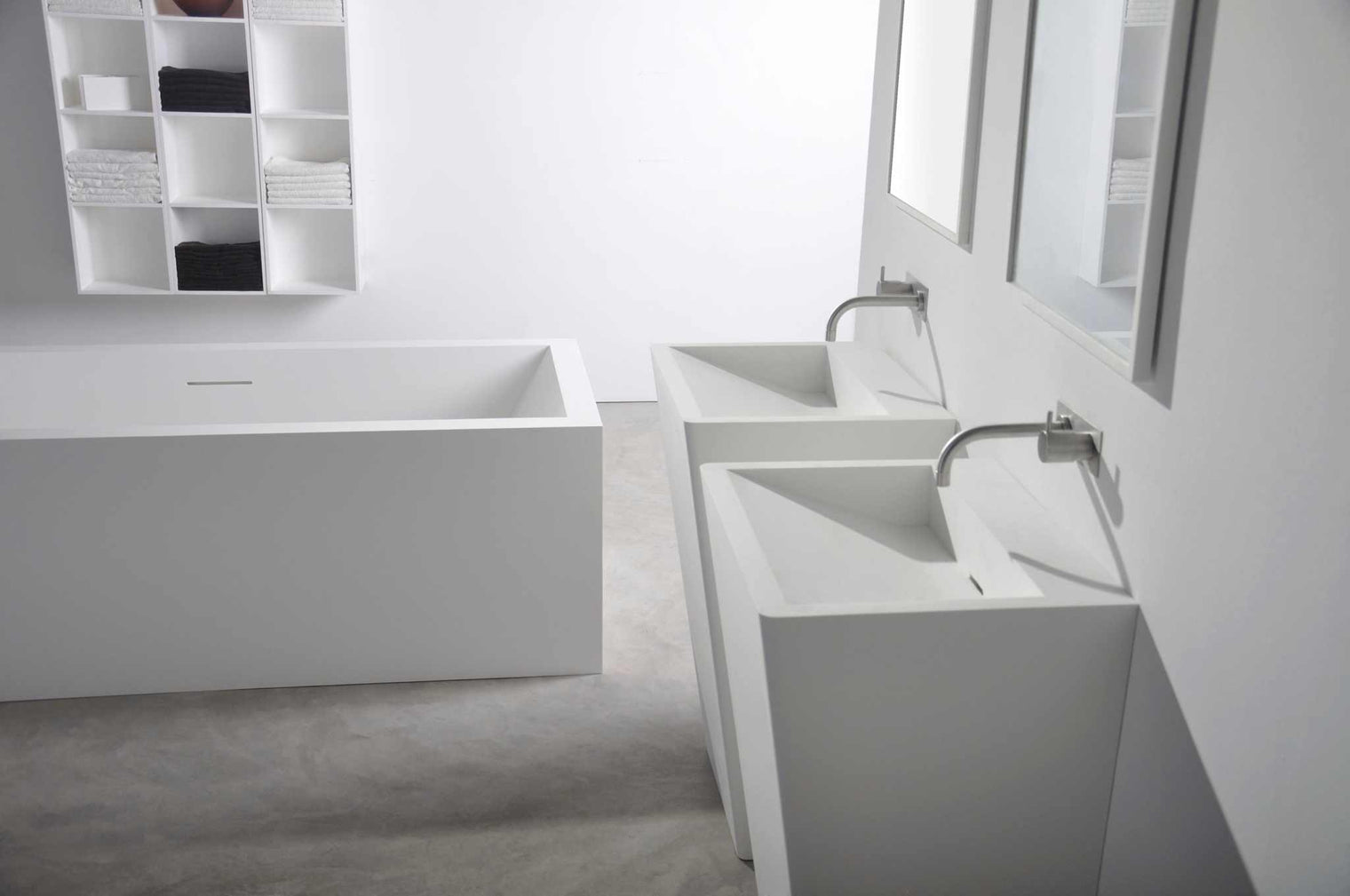pedestal basin Salina P 55-PEDESTAL WASHBASINS-訂造一體無縫洗手盆,Tailor made Washbasins,waterbasin hk, 浴室物料,浴室裝修,訂造洗手盆,浴室翻新,Bathroomware ,Bespoke bathroom,浴室配件,訂造浴室潔具,訂造浴室傢俬,香港 浴室設計 公司,best custom bathroom furniture HK, Infinite Bath