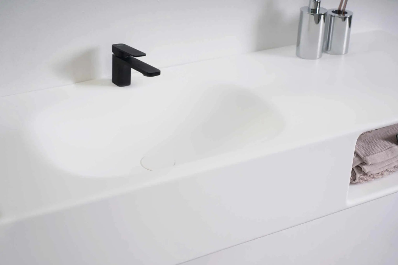 Spio WM 120L w/Shelf-WALL MOUNT WASHBASINS-訂造一體無縫洗手盆,Tailor made Washbasins,waterbasin hk, 浴室物料,浴室裝修,訂造洗手盆,浴室翻新,Bathroomware ,Bespoke bathroom,浴室配件,訂造浴室潔具,訂造浴室傢俬,香港 浴室設計 公司,best custom bathroom furniture HK, Infinite Bath