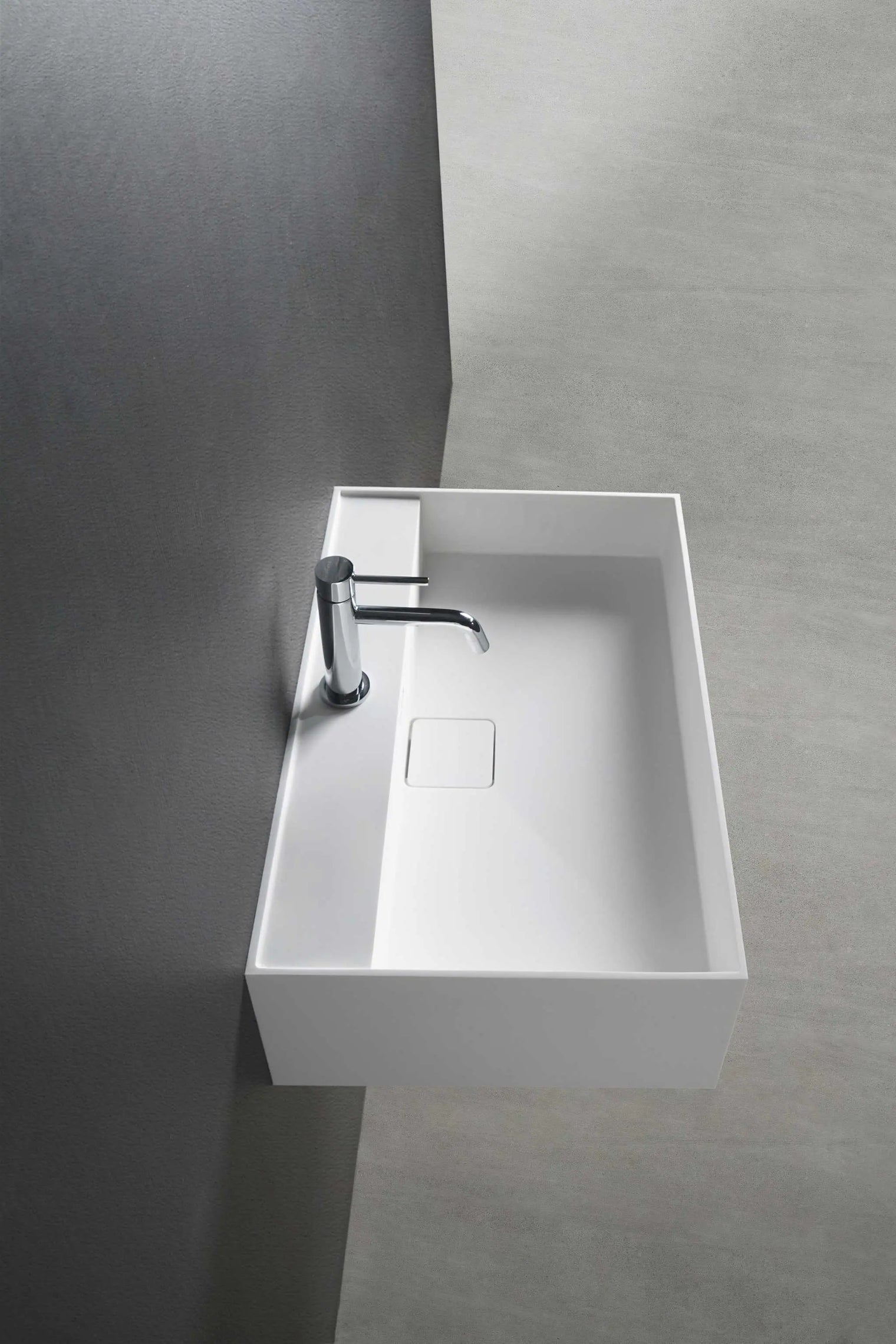CUBE-X WM 40 w/Towel Bar-WALL MOUNT WASHBASINS-訂造一體無縫洗手盆,Tailor made Washbasins,waterbasin hk, 浴室物料,浴室裝修,訂造洗手盆,浴室翻新,Bathroomware ,Bespoke bathroom,浴室配件,訂造浴室潔具,訂造浴室傢俬,香港 浴室設計 公司,best custom bathroom furniture HK, Infinite Bath