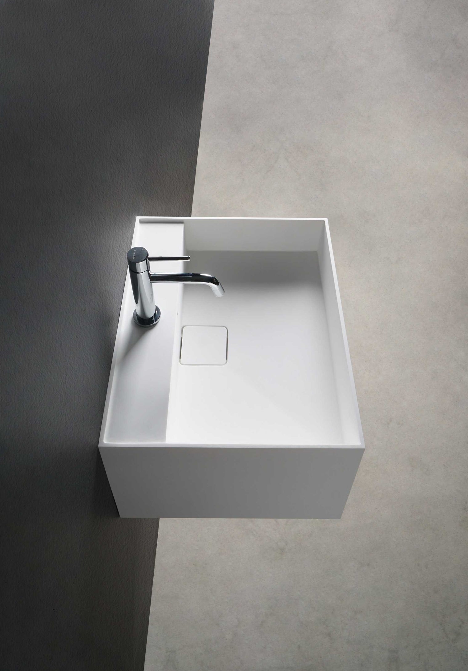 CUBE-X WM 30 w/Shelf-WALL MOUNT WASHBASINS-訂造一體無縫洗手盆,Tailor made Washbasins,waterbasin hk, 浴室物料,浴室裝修,訂造洗手盆,浴室翻新,Bathroomware ,Bespoke bathroom,浴室配件,訂造浴室潔具,訂造浴室傢俬,香港 浴室設計 公司,best custom bathroom furniture HK, Infinite Bath