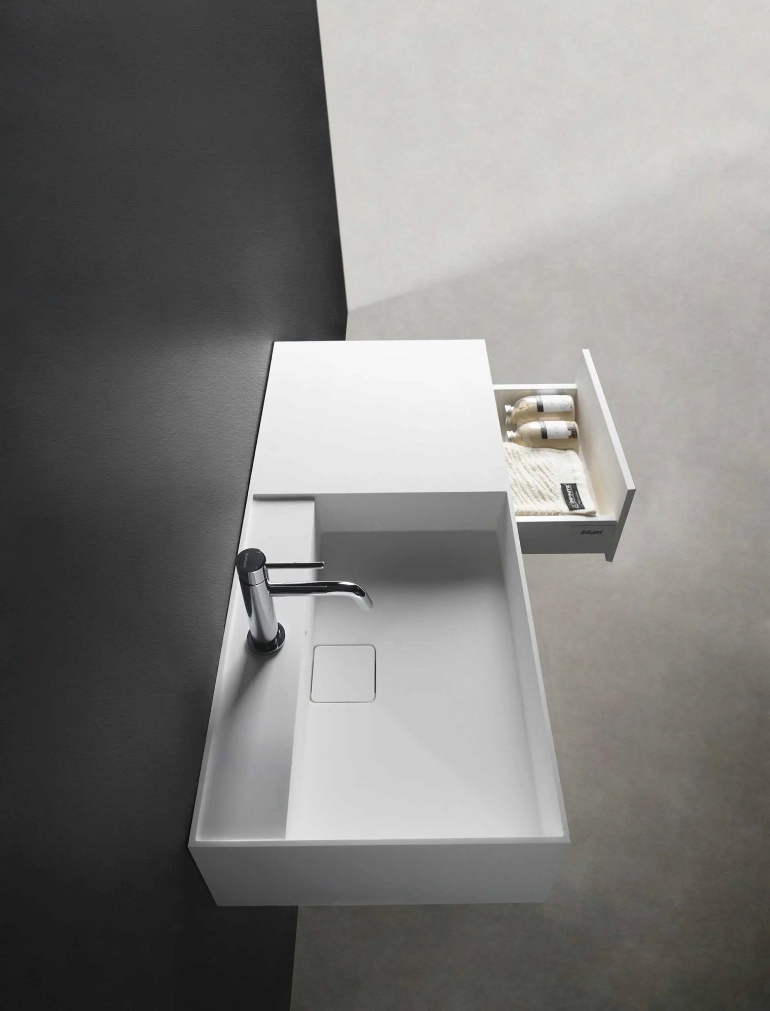 bathroom vanity CUBE-X WM 120L w/Drawer-WALL MOUNT WASHBASINS-訂造一體無縫洗手盆,Tailor made Washbasins,waterbasin hk, 浴室物料,浴室裝修,訂造洗手盆,浴室翻新,Bathroomware ,Bespoke bathroom,浴室配件,訂造浴室潔具,訂造浴室傢俬,香港 浴室設計 公司,best custom bathroom furniture HK, Infinite Bath