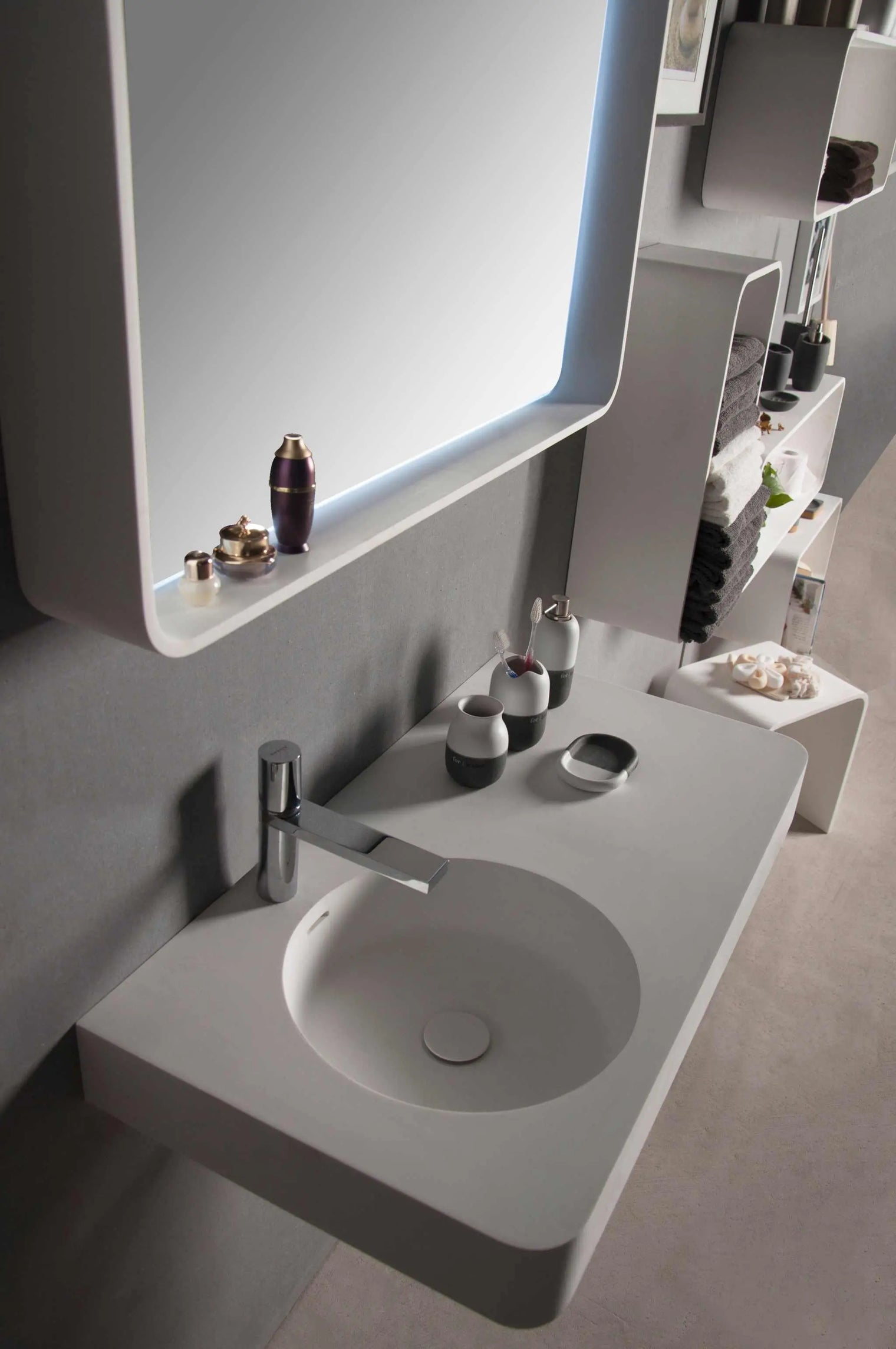 Cirque WM 55L-WALL MOUNT WASHBASINS-訂造一體無縫洗手盆,Tailor made Washbasins,waterbasin hk, 浴室物料,浴室裝修,訂造洗手盆,浴室翻新,Bathroomware ,Bespoke bathroom,浴室配件,訂造浴室潔具,訂造浴室傢俬,香港 浴室設計 公司,best custom bathroom furniture HK, Infinite Bath