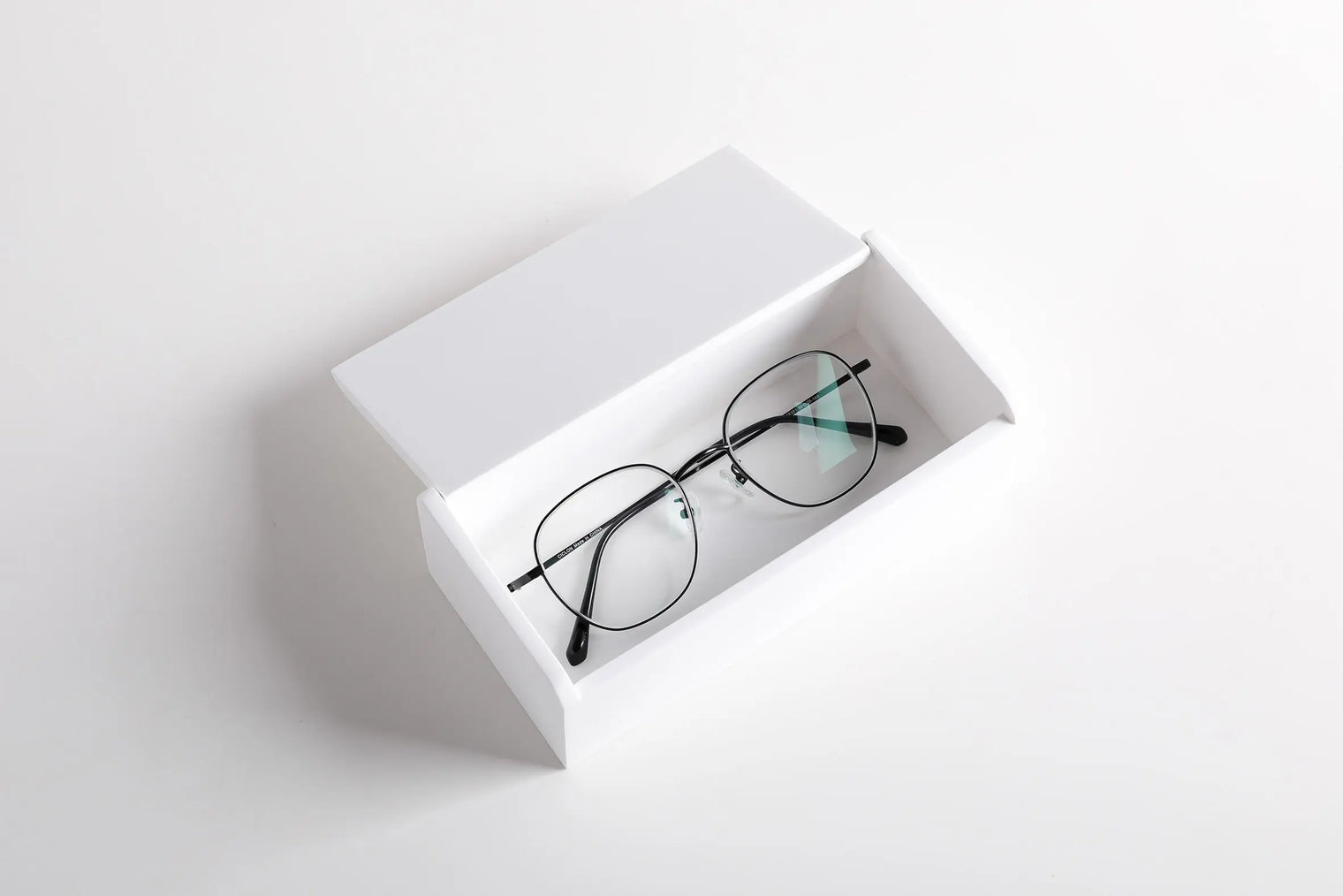 139 Glasses Box-8050 Solid Surfaces Home-INFINITE-訂造洗手盆,浴室翻新, small size bathtubs, custom-made bathtub HK,freestanding bathtub Hong Kong, 獨立式 浴缸 香港, premium bathtub brands HK, Where to buy bathtubs in Hong Kong, best custom bathroom furniture HK, Infinite Bath, Infinite浴缸, Cloakroom,Vanities, Mirrors,Bathroom Furniture, 浴室裝修,浴室 櫃 訂造