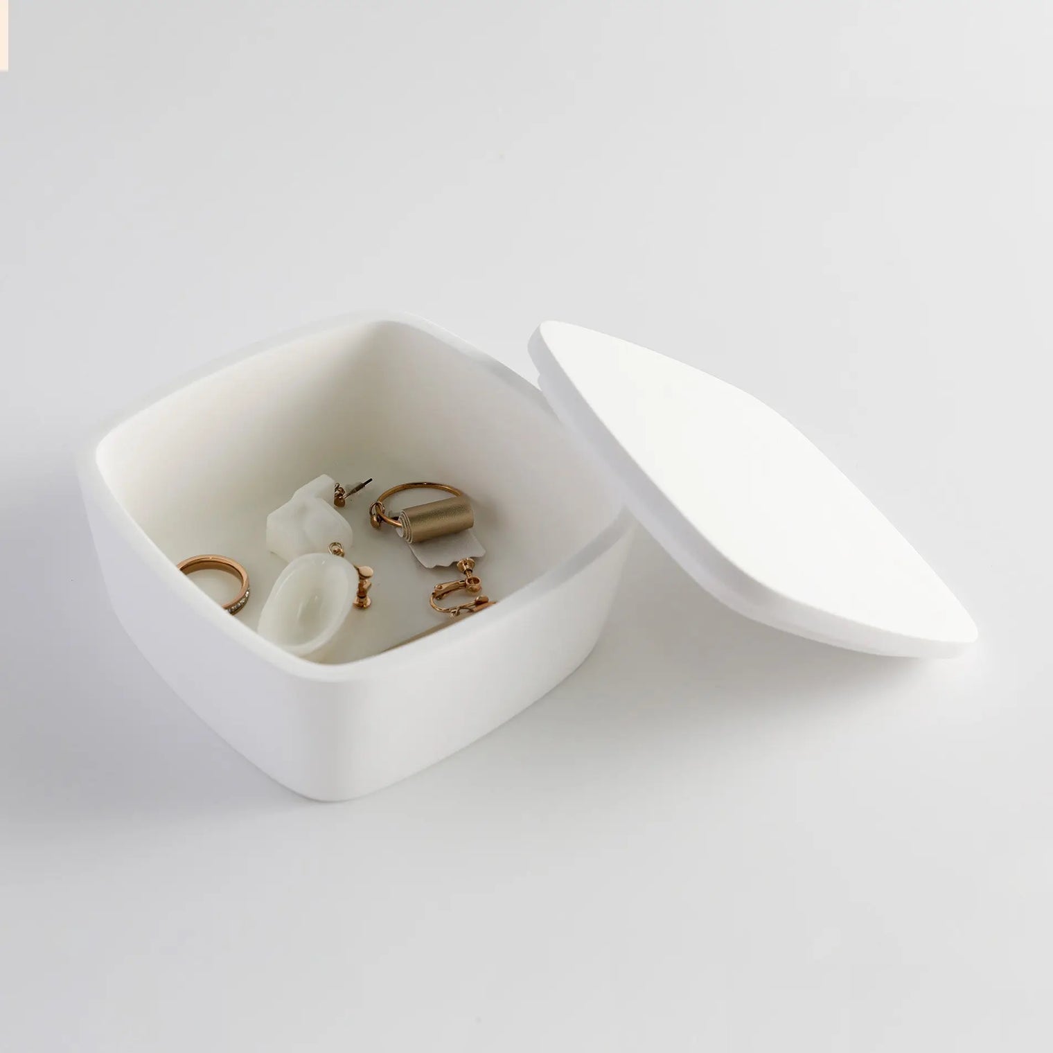 PLUTO 210 Cotton Ball Case-8050 Solid Surfaces Home-INFINITE-訂造洗手盆,浴室翻新, small size bathtubs, custom-made bathtub HK,freestanding bathtub Hong Kong, 獨立式 浴缸 香港, premium bathtub brands HK, Where to buy bathtubs in Hong Kong, best custom bathroom furniture HK, Infinite Bath, Infinite浴缸, Cloakroom,Vanities, Mirrors,Bathroom Furniture, 浴室裝修,浴室 櫃 訂造