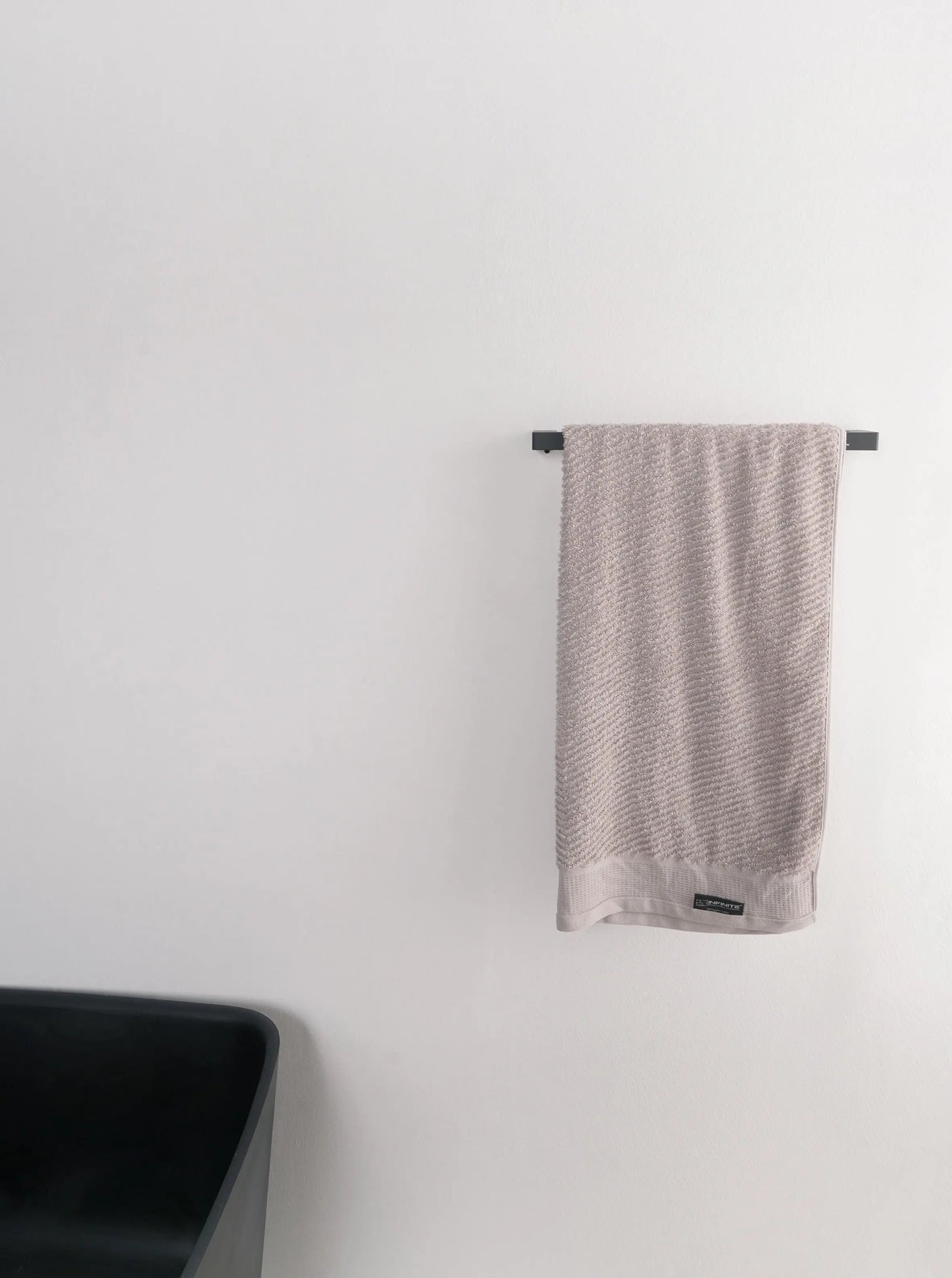 WIEN Towel Rail 45-Towel Rails & Towel Rings-high-end bathtub showroom Hong Kong, Infinite Bath, Infinite Showroom, mirror cabinet,Bathtub details, Bathroom Accessories,bathroom solid surface, bathroom tailor,bathroom furniture, 浴室物料,浴室配件,浴缸香港, Bathroomware ,Bespoke bathroom,洗手盤 訂造,Cloakroom,Vanities, Mirrors,Bathroom Furniture, 浴室裝修,浴室 櫃 訂造