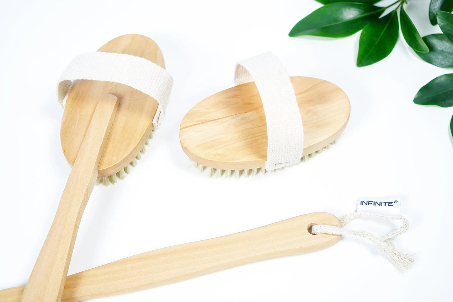582 Wooden Bath Brush-Bath & Body-INFINITE-訂造洗手盆,浴室翻新, small size bathtubs, custom-made bathtub HK,freestanding bathtub Hong Kong, 獨立式 浴缸 香港, premium bathtub brands HK, Where to buy bathtubs in Hong Kong, best custom bathroom furniture HK, Infinite Bath, Infinite浴缸, Cloakroom,Vanities, Mirrors,Bathroom Furniture, 浴室裝修,浴室 櫃 訂造