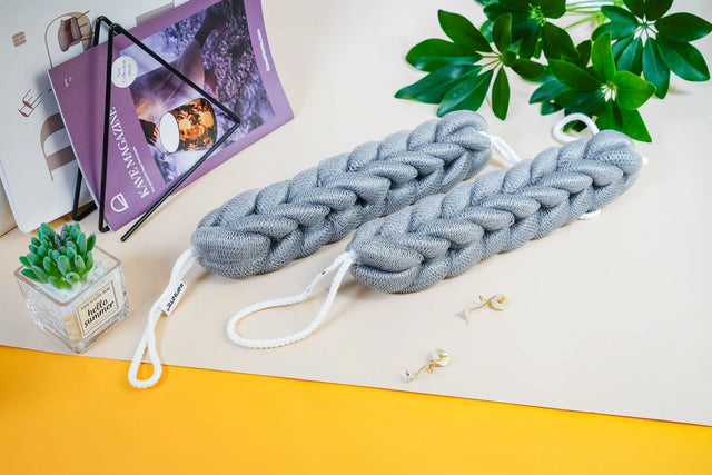 586 Loofah-Charcoal Twisted Back Scrubber-Bath & Body-INFINITE-訂造洗手盆,浴室翻新, small size bathtubs, custom-made bathtub HK,freestanding bathtub Hong Kong, 獨立式 浴缸 香港, premium bathtub brands HK, Where to buy bathtubs in Hong Kong, best custom bathroom furniture HK, Infinite Bath, Infinite浴缸, Cloakroom,Vanities, Mirrors,Bathroom Furniture, 浴室裝修,浴室 櫃 訂造