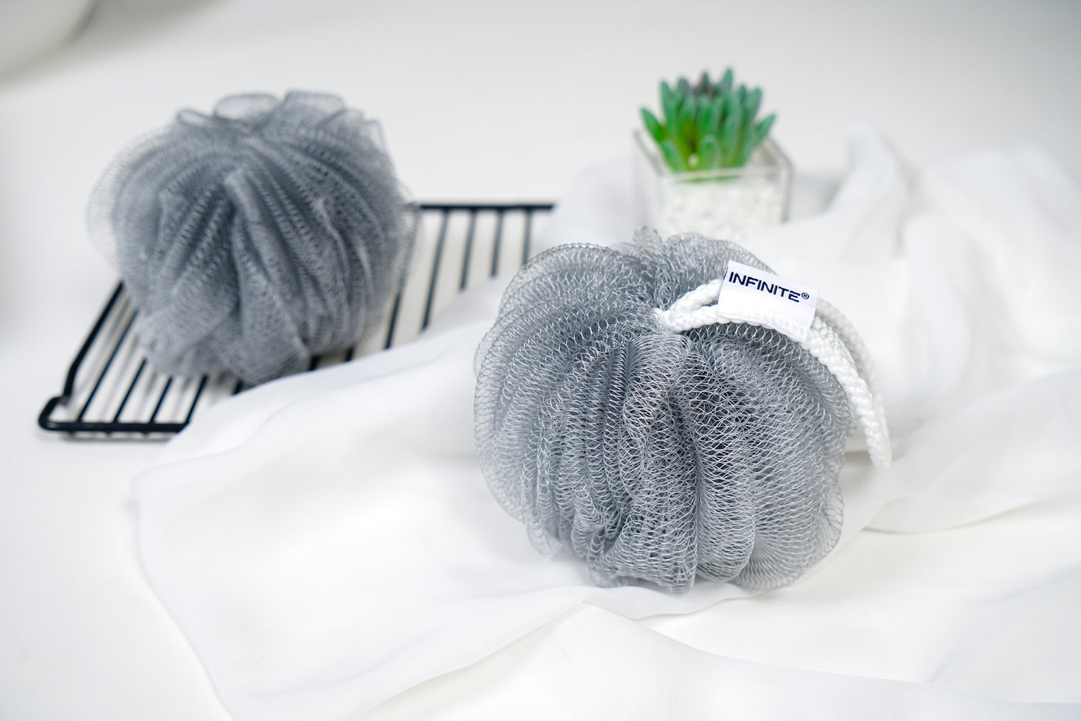 588 Loofah-Charcoal Bath Sponge-Bath & Body-INFINITE-訂造洗手盆,浴室翻新, small size bathtubs, custom-made bathtub HK,freestanding bathtub Hong Kong, 獨立式 浴缸 香港, premium bathtub brands HK, Where to buy bathtubs in Hong Kong, best custom bathroom furniture HK, Infinite Bath, Infinite浴缸, Cloakroom,Vanities, Mirrors,Bathroom Furniture, 浴室裝修,浴室 櫃 訂造