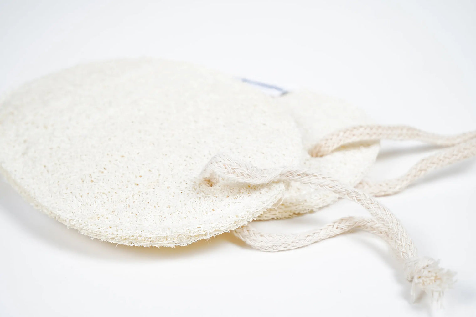 593 Loofah Scrub-Bath & Body-INFINITE-訂造洗手盆,浴室翻新, small size bathtubs, custom-made bathtub HK,freestanding bathtub Hong Kong, 獨立式 浴缸 香港, premium bathtub brands HK, Where to buy bathtubs in Hong Kong, best custom bathroom furniture HK, Infinite Bath, Infinite浴缸, Cloakroom,Vanities, Mirrors,Bathroom Furniture, 浴室裝修,浴室 櫃 訂造