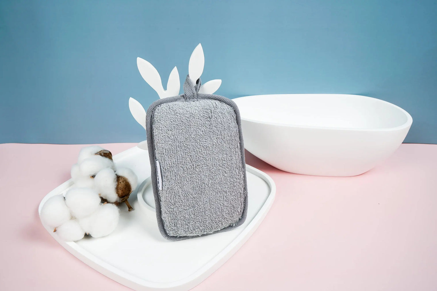 597 Charcoal Bath Sponge-Bath & Body-INFINITE-訂造洗手盆,浴室翻新, small size bathtubs, custom-made bathtub HK,freestanding bathtub Hong Kong, 獨立式 浴缸 香港, premium bathtub brands HK, Where to buy bathtubs in Hong Kong, best custom bathroom furniture HK, Infinite Bath, Infinite浴缸, Cloakroom,Vanities, Mirrors,Bathroom Furniture, 浴室裝修,浴室 櫃 訂造