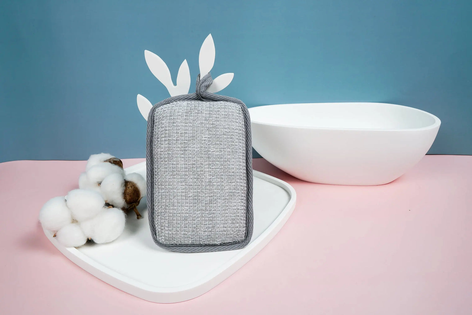 597 Charcoal Bath Sponge-Bath & Body-INFINITE-訂造洗手盆,浴室翻新, small size bathtubs, custom-made bathtub HK,freestanding bathtub Hong Kong, 獨立式 浴缸 香港, premium bathtub brands HK, Where to buy bathtubs in Hong Kong, best custom bathroom furniture HK, Infinite Bath, Infinite浴缸, Cloakroom,Vanities, Mirrors,Bathroom Furniture, 浴室裝修,浴室 櫃 訂造