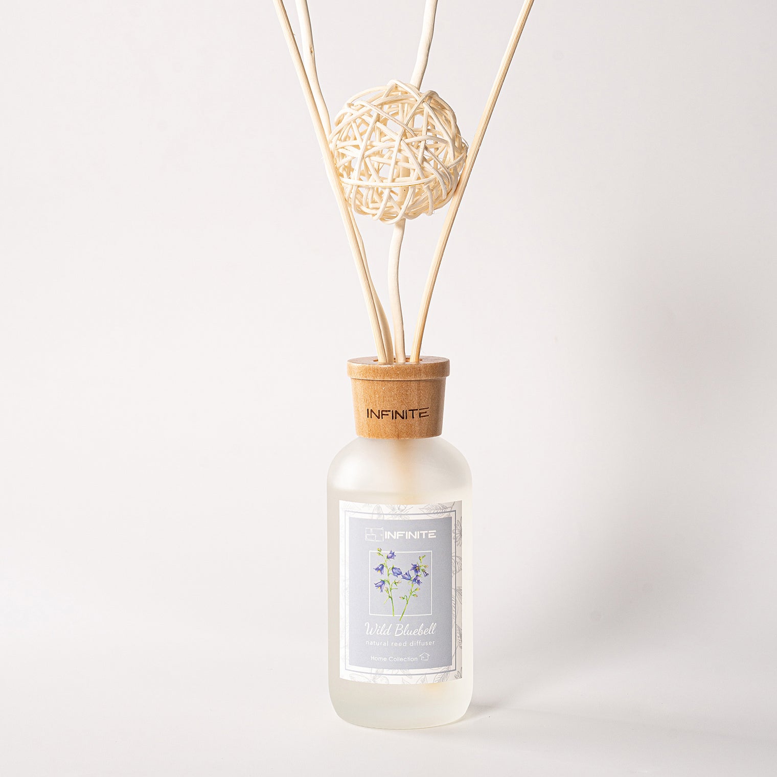 Flower Scents,INFINITE BATH,Aroma Diffuser,浴室廁所消臭,洗手間香薰,bathroom diffuser, toilet diffuser, bespoke bathroom hk,浴室擴香, 香港浴室設計, bathroom design hong kong