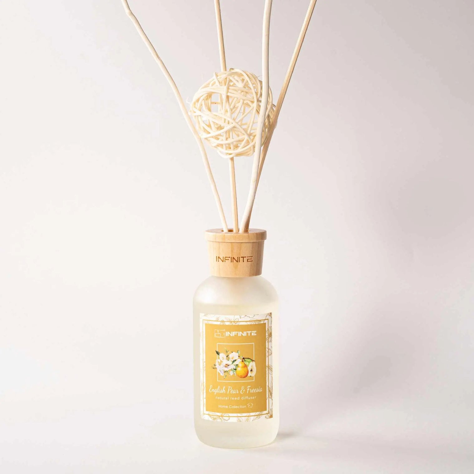 Flower Scents,INFINITE BATH,Aroma Diffuser,浴室廁所消臭,洗手間香薰,bathroom diffuser, toilet diffuser, bespoke bathroom hk,浴室擴香, 香港浴室設計, bathroom design hong kong