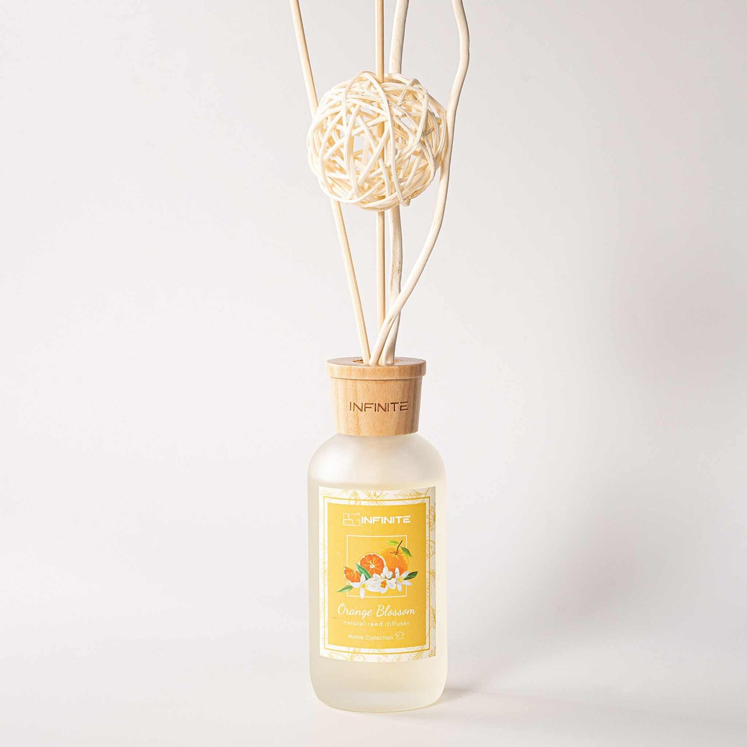 Flower Scents,INFINITE BATH,Aroma Diffuser,浴室廁所消臭,洗手間香薰,bathroom diffuser, toilet diffuser, bespoke bathroom hk,浴室擴香, 香港浴室設計, bathroom design hong kong