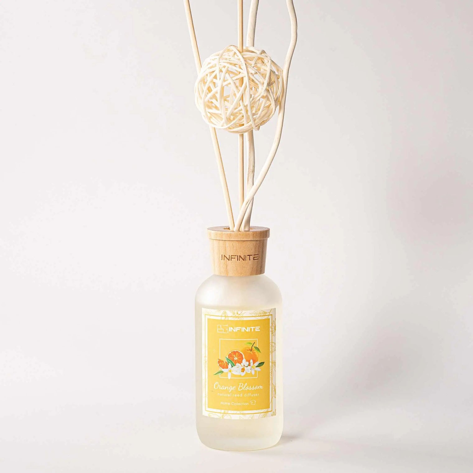 Flower Scents,INFINITE BATH,Aroma Diffuser,浴室廁所消臭,洗手間香薰,bathroom diffuser, toilet diffuser, bespoke bathroom hk,浴室擴香, 香港浴室設計, bathroom design hong kong