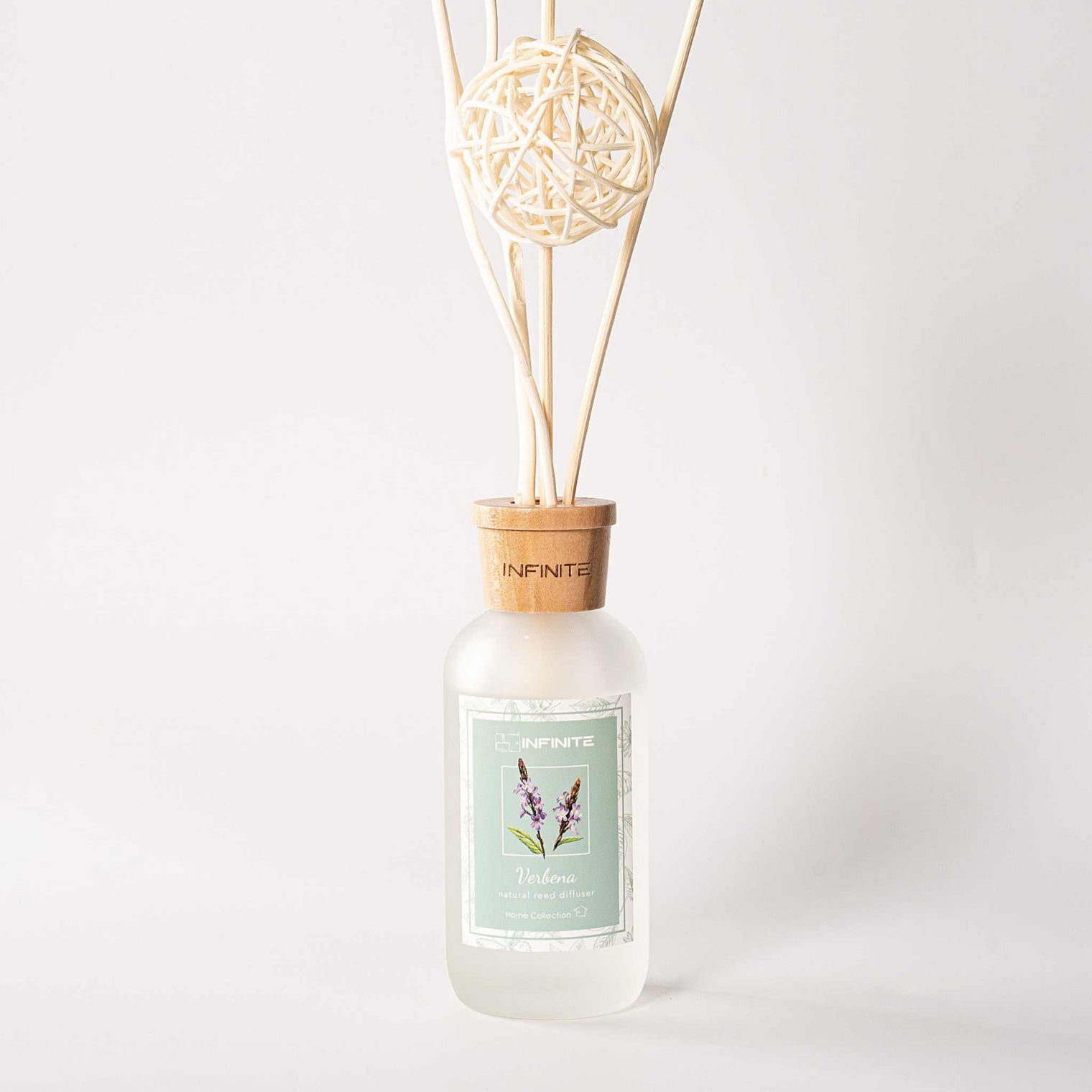 Flower Scents,INFINITE BATH,Aroma Diffuser,浴室廁所消臭,洗手間香薰,bathroom diffuser, toilet diffuser, bespoke bathroom hk,浴室擴香, 香港浴室設計, bathroom design hong kong