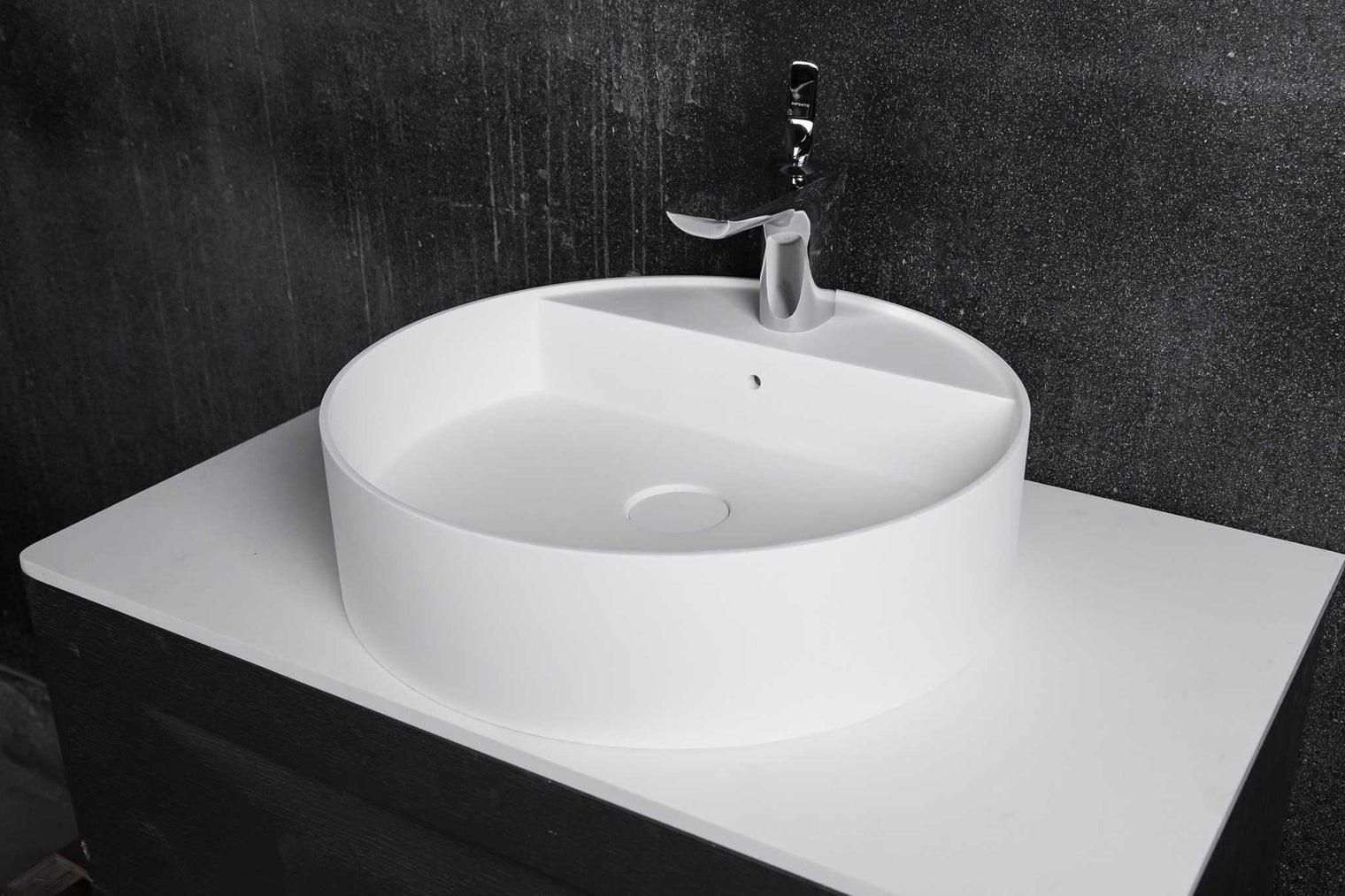 Carpi 45.5-OVERCOUNTER WASHBASINS-訂造一體無縫洗手盆,Tailor made Washbasins,waterbasin hk, 浴室物料,浴室裝修,訂造洗手盆,浴室翻新,Bathroomware ,Bespoke bathroom,浴室配件,訂造浴室潔具,訂造浴室傢俬,香港 浴室設計 公司,best custom bathroom furniture HK, Infinite Bath