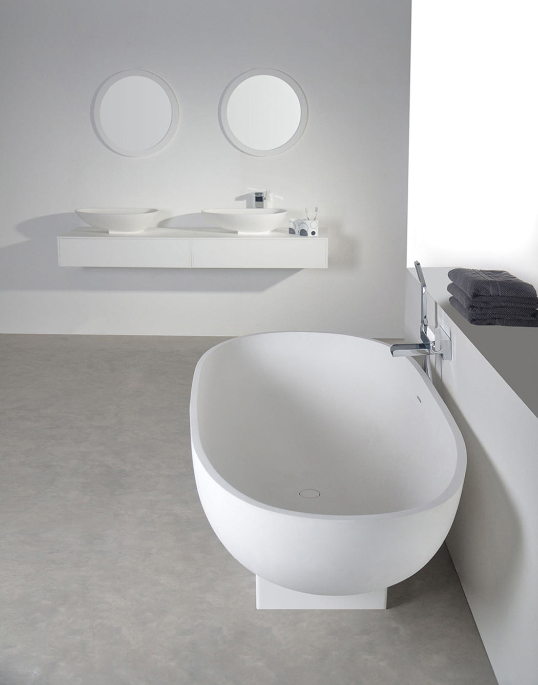 Firenze 180-BATHTUBS-INFINITE-訂造洗手盆,浴室翻新, small size bathtubs, custom-made bathtub HK,freestanding bathtub Hong Kong, 獨立式 浴缸 香港, premium bathtub brands HK, Where to buy bathtubs in Hong Kong, best custom bathroom furniture HK, Infinite Bath, Infinite浴缸, Cloakroom,Vanities, Mirrors,Bathroom Furniture, 浴室裝修,浴室 櫃 訂造