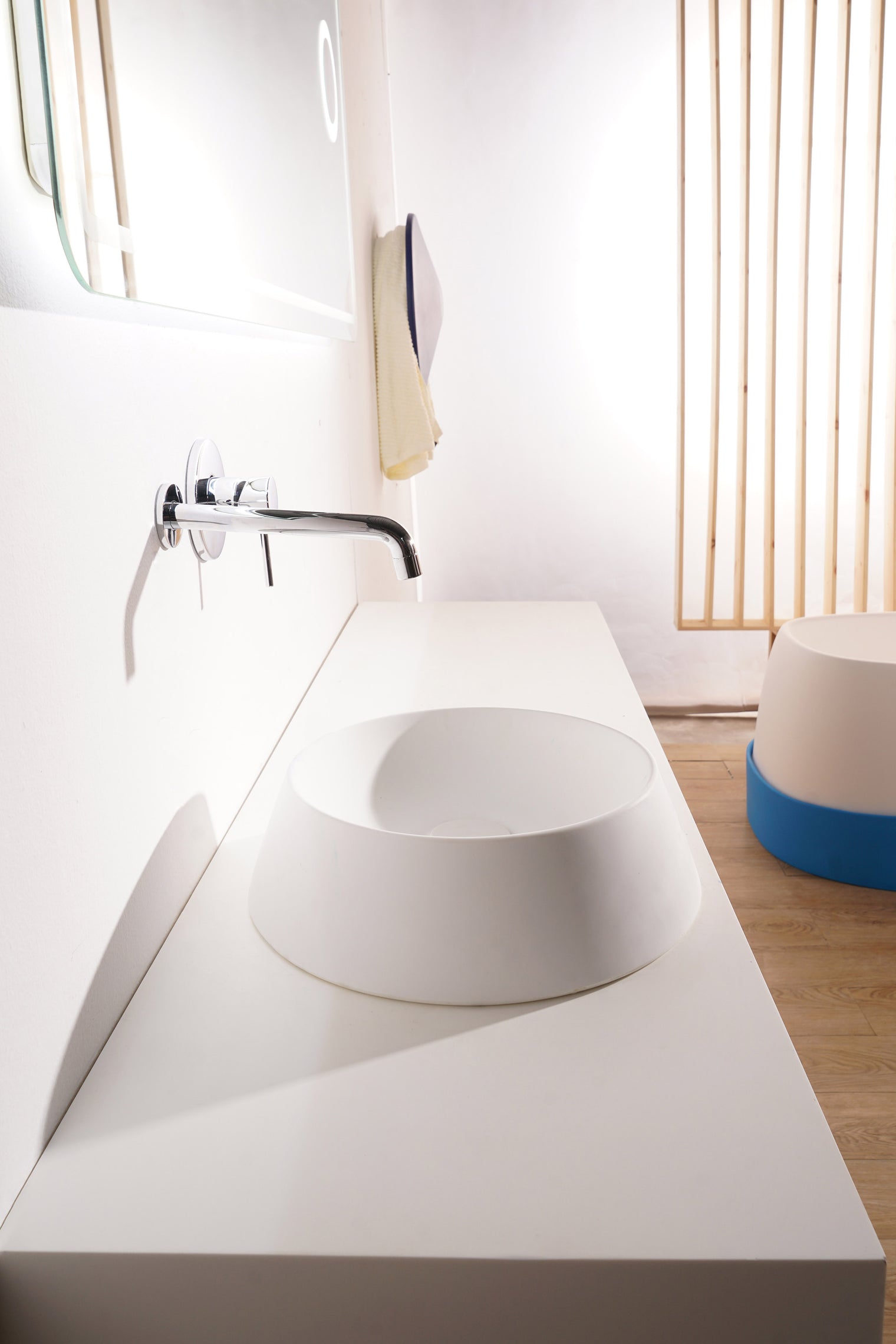 Fujisan D39-OVERCOUNTER WASHBASINS-INFINITE-訂造洗手盆,浴室翻新, small size bathtubs, custom-made bathtub HK,freestanding bathtub Hong Kong, 獨立式 浴缸 香港, premium bathtub brands HK, Where to buy bathtubs in Hong Kong, best custom bathroom furniture HK, Infinite Bath, Infinite浴缸, Cloakroom,Vanities, Mirrors,Bathroom Furniture, 浴室裝修,浴室 櫃 訂造