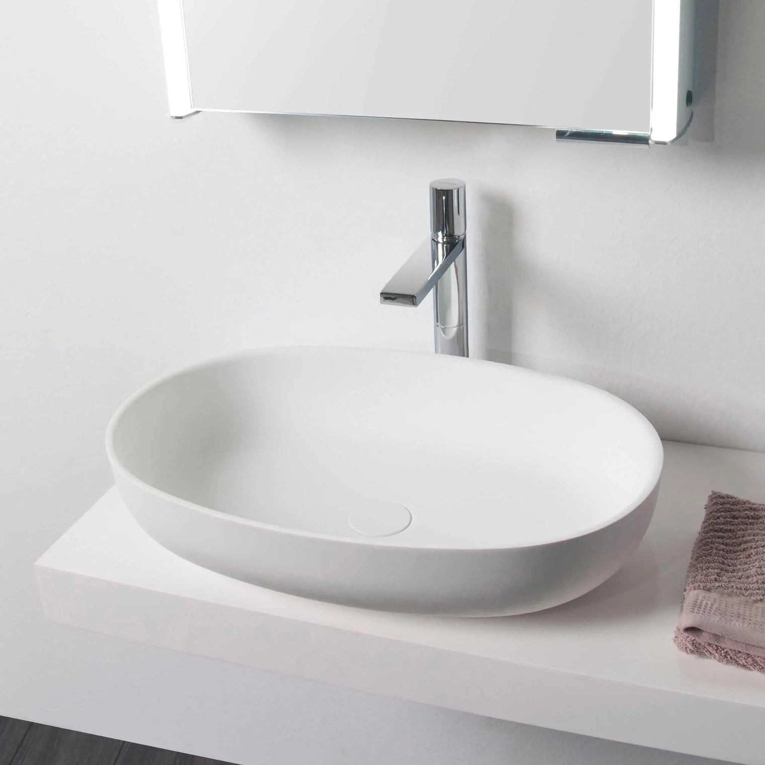 Niagara 60-OVERCOUNTER WASHBASINS-訂造一體無縫洗手盆,Tailor made Washbasins,waterbasin hk, 浴室物料,浴室裝修,訂造洗手盆,浴室翻新,Bathroomware ,Bespoke bathroom,浴室配件,訂造浴室潔具,訂造浴室傢俬,香港 浴室設計 公司,best custom bathroom furniture HK, Infinite Bath