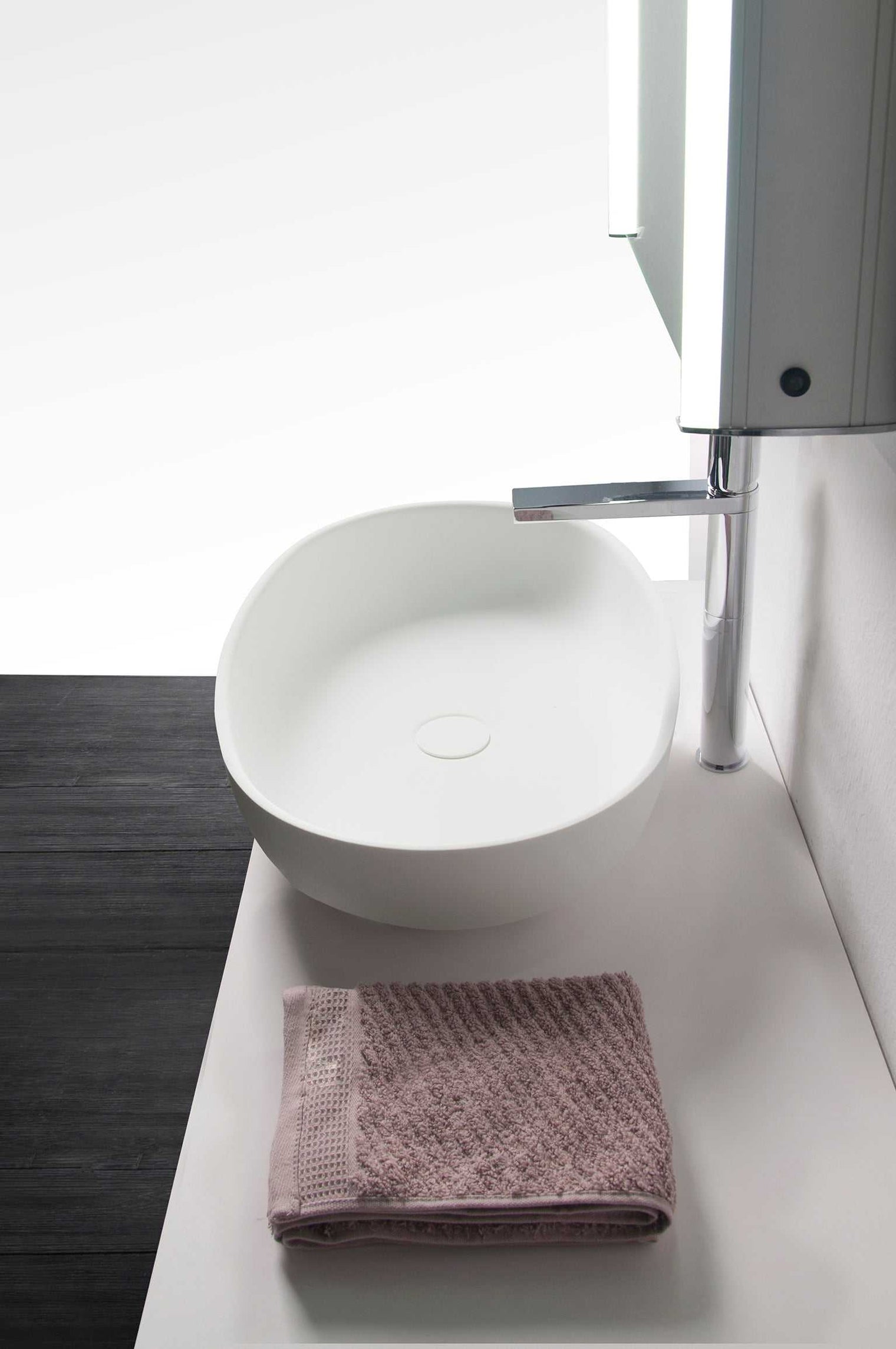 Niagara 60-OVERCOUNTER WASHBASINS-訂造一體無縫洗手盆,Tailor made Washbasins,waterbasin hk, 浴室物料,浴室裝修,訂造洗手盆,浴室翻新,Bathroomware ,Bespoke bathroom,浴室配件,訂造浴室潔具,訂造浴室傢俬,香港 浴室設計 公司,best custom bathroom furniture HK, Infinite Bath