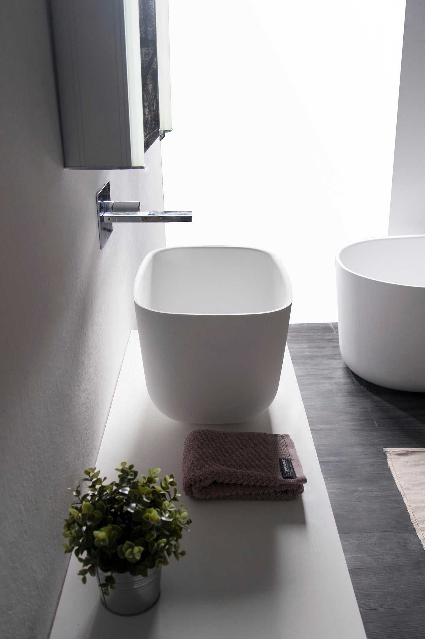 Niagara Laundry RR 50-OVERCOUNTER WASHBASINS-訂造一體無縫洗手盆,Tailor made Washbasins,waterbasin hk, 浴室物料,浴室裝修,訂造洗手盆,浴室翻新,Bathroomware ,Bespoke bathroom,浴室配件,訂造浴室潔具,訂造浴室傢俬,香港 浴室設計 公司,best custom bathroom furniture HK, Infinite Bath