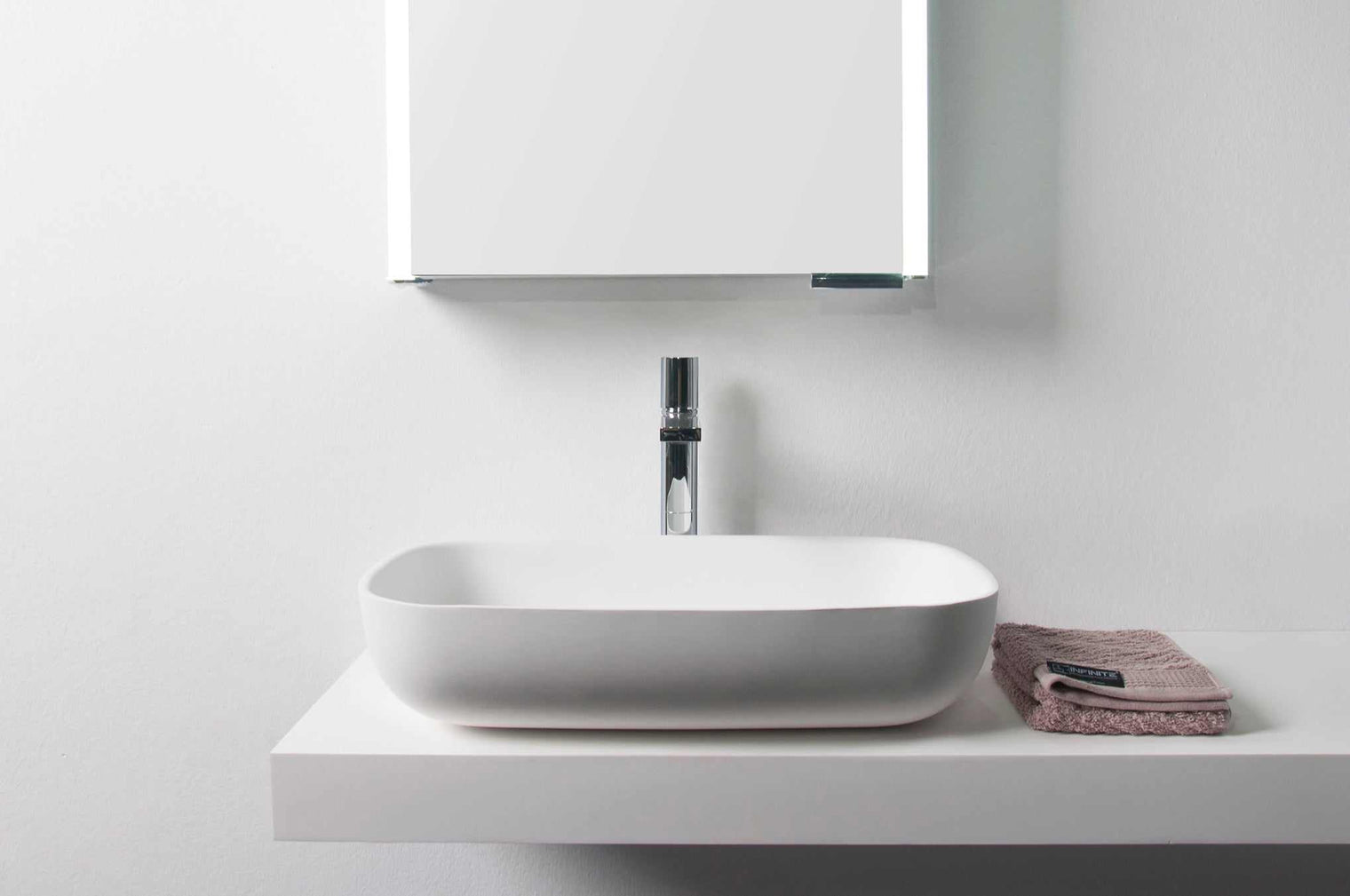 Niagara RR 60-OVERCOUNTER WASHBASINS-訂造一體無縫洗手盆,Tailor made Washbasins,waterbasin hk, 浴室物料,浴室裝修,訂造洗手盆,浴室翻新,Bathroomware ,Bespoke bathroom,浴室配件,訂造浴室潔具,訂造浴室傢俬,香港 浴室設計 公司,best custom bathroom furniture HK, Infinite Bath