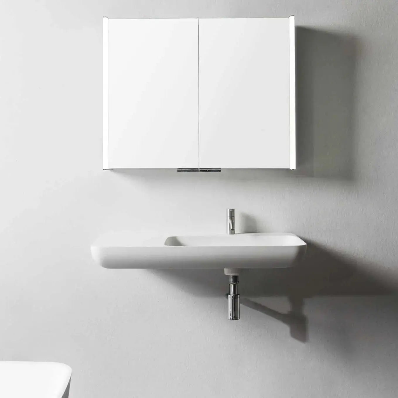 Niagara WM 90R-WALL MOUNT WASHBASINS-訂造一體無縫洗手盆,Tailor made Washbasins,waterbasin hk, 浴室物料,浴室裝修,訂造洗手盆,浴室翻新,Bathroomware ,Bespoke bathroom,浴室配件,訂造浴室潔具,訂造浴室傢俬,香港 浴室設計 公司,best custom bathroom furniture HK, Infinite Bath