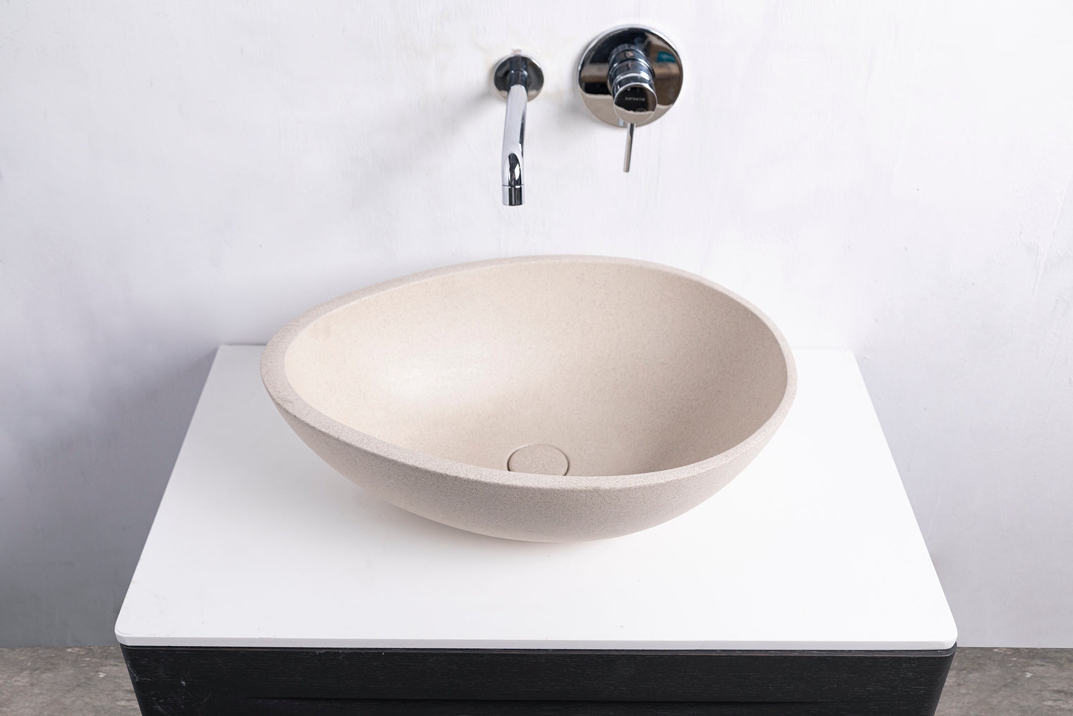 PADUA 53.5-OVERCOUNTER WASHBASINS-訂造一體無縫洗手盆,Tailor made Washbasins,waterbasin hk, 浴室物料,浴室裝修,訂造洗手盆,浴室翻新,Bathroomware ,Bespoke bathroom,浴室配件,訂造浴室潔具,訂造浴室傢俬,香港 浴室設計 公司,best custom bathroom furniture HK, Infinite Bath