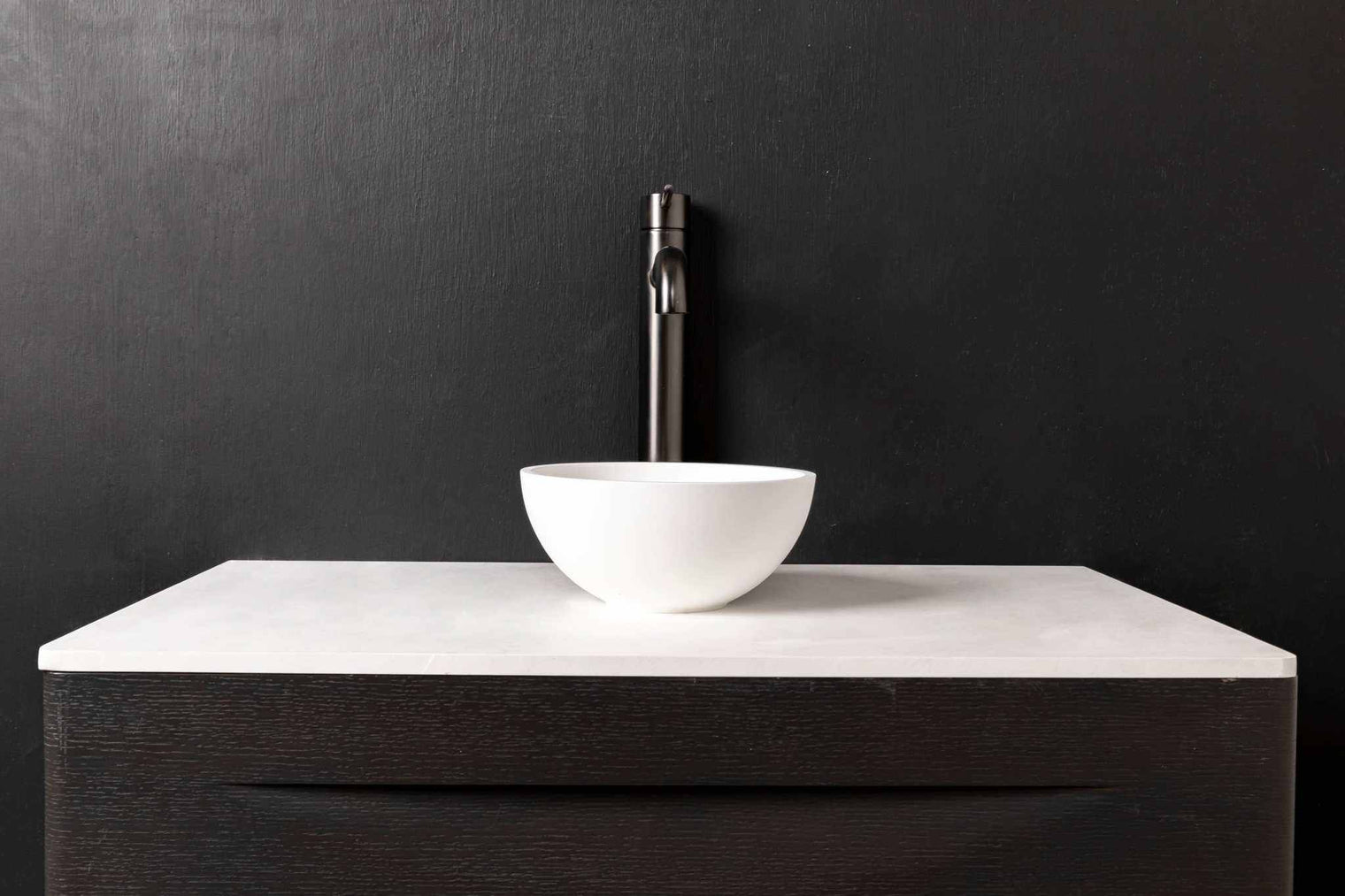 Super Thin Edge 22-OVERCOUNTER WASHBASINS-訂造一體無縫洗手盆,Tailor made Washbasins,waterbasin hk, 浴室物料,浴室裝修,訂造洗手盆,浴室翻新,Bathroomware ,Bespoke bathroom,浴室配件,訂造浴室潔具,訂造浴室傢俬,香港 浴室設計 公司,best custom bathroom furniture HK, Infinite Bath