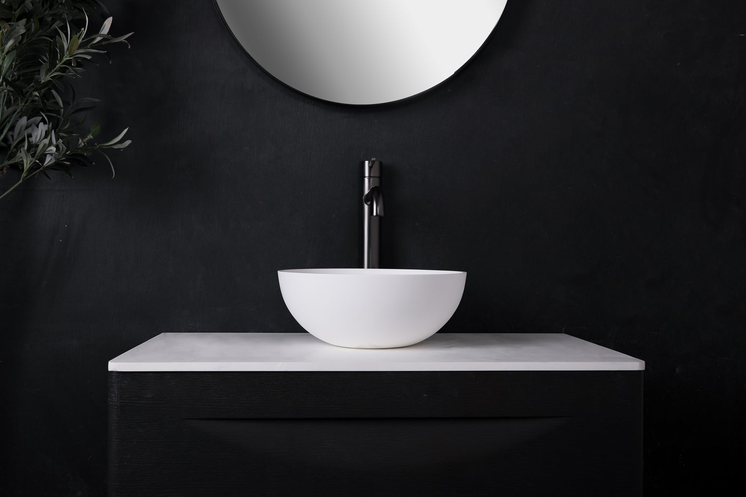 Super Thin Edge 32-OVERCOUNTER WASHBASINS-訂造一體無縫洗手盆,Tailor made Washbasins,waterbasin hk, 浴室物料,浴室裝修,訂造洗手盆,浴室翻新,Bathroomware ,Bespoke bathroom,浴室配件,訂造浴室潔具,訂造浴室傢俬,香港 浴室設計 公司,best custom bathroom furniture HK, Infinite Bath