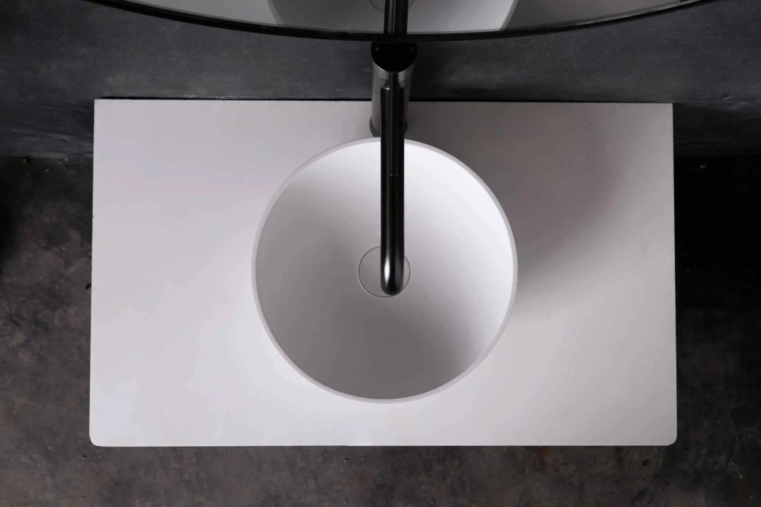 Super Thin Edge 32-OVERCOUNTER WASHBASINS-訂造一體無縫洗手盆,Tailor made Washbasins,waterbasin hk, 浴室物料,浴室裝修,訂造洗手盆,浴室翻新,Bathroomware ,Bespoke bathroom,浴室配件,訂造浴室潔具,訂造浴室傢俬,香港 浴室設計 公司,best custom bathroom furniture HK, Infinite Bath