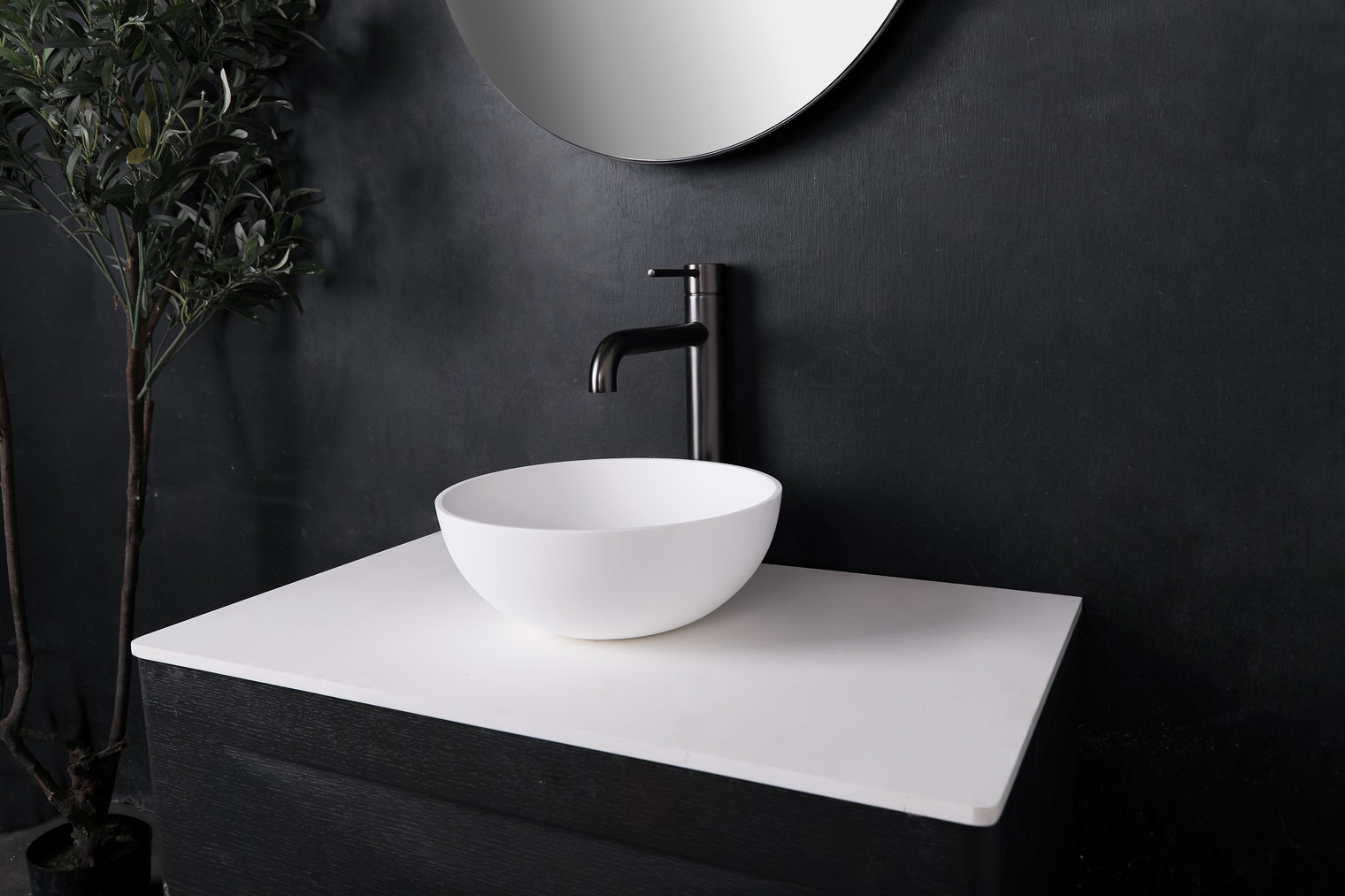 Super Thin Edge 32-OVERCOUNTER WASHBASINS-訂造一體無縫洗手盆,Tailor made Washbasins,waterbasin hk, 浴室物料,浴室裝修,訂造洗手盆,浴室翻新,Bathroomware ,Bespoke bathroom,浴室配件,訂造浴室潔具,訂造浴室傢俬,香港 浴室設計 公司,best custom bathroom furniture HK, Infinite Bath