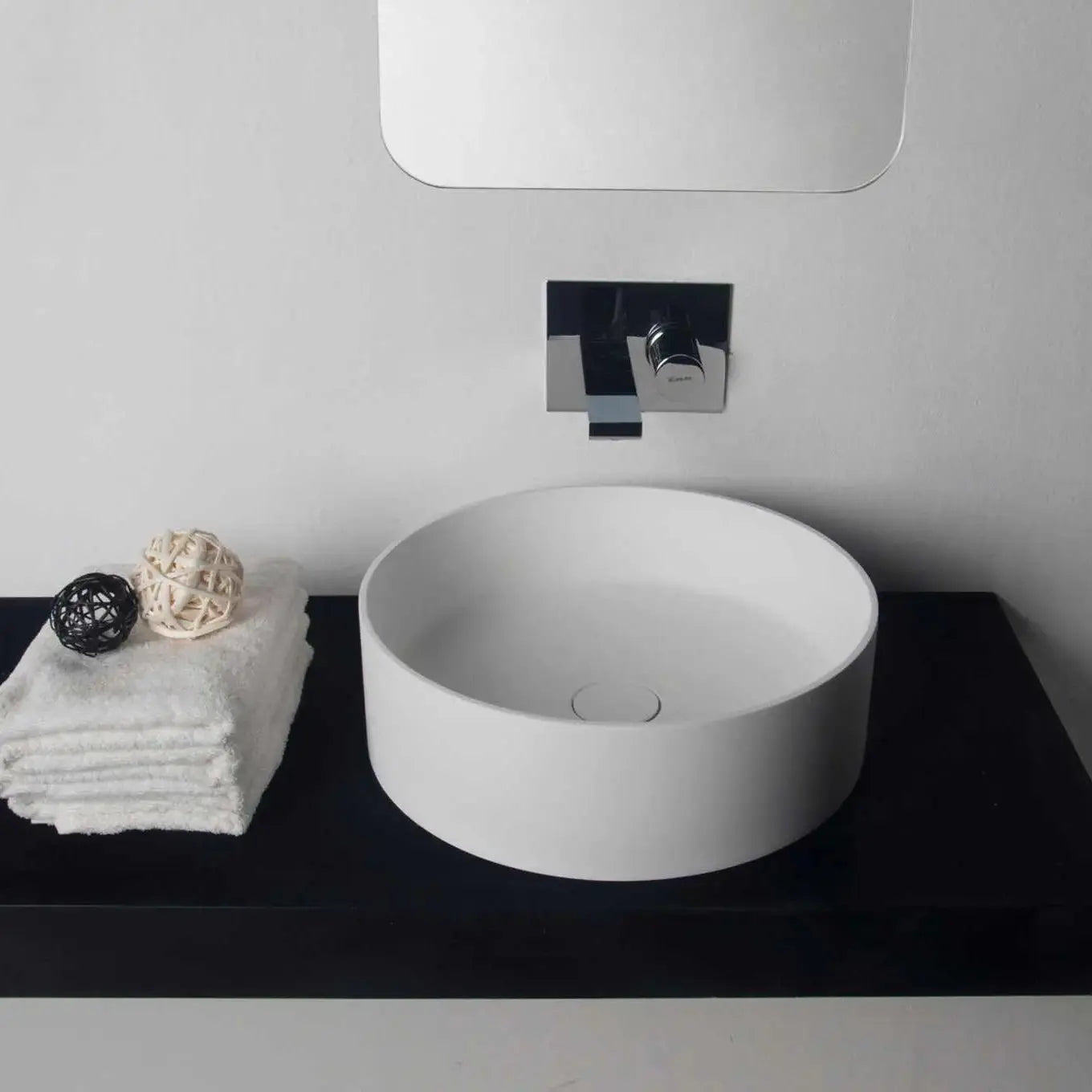 Super Thin Edge 40CL-OVERCOUNTER WASHBASINS-訂造一體無縫洗手盆,Tailor made Washbasins,waterbasin hk, 浴室物料,浴室裝修,訂造洗手盆,浴室翻新,Bathroomware ,Bespoke bathroom,浴室配件,訂造浴室潔具,訂造浴室傢俬,香港 浴室設計 公司,best custom bathroom furniture HK, Infinite Bath