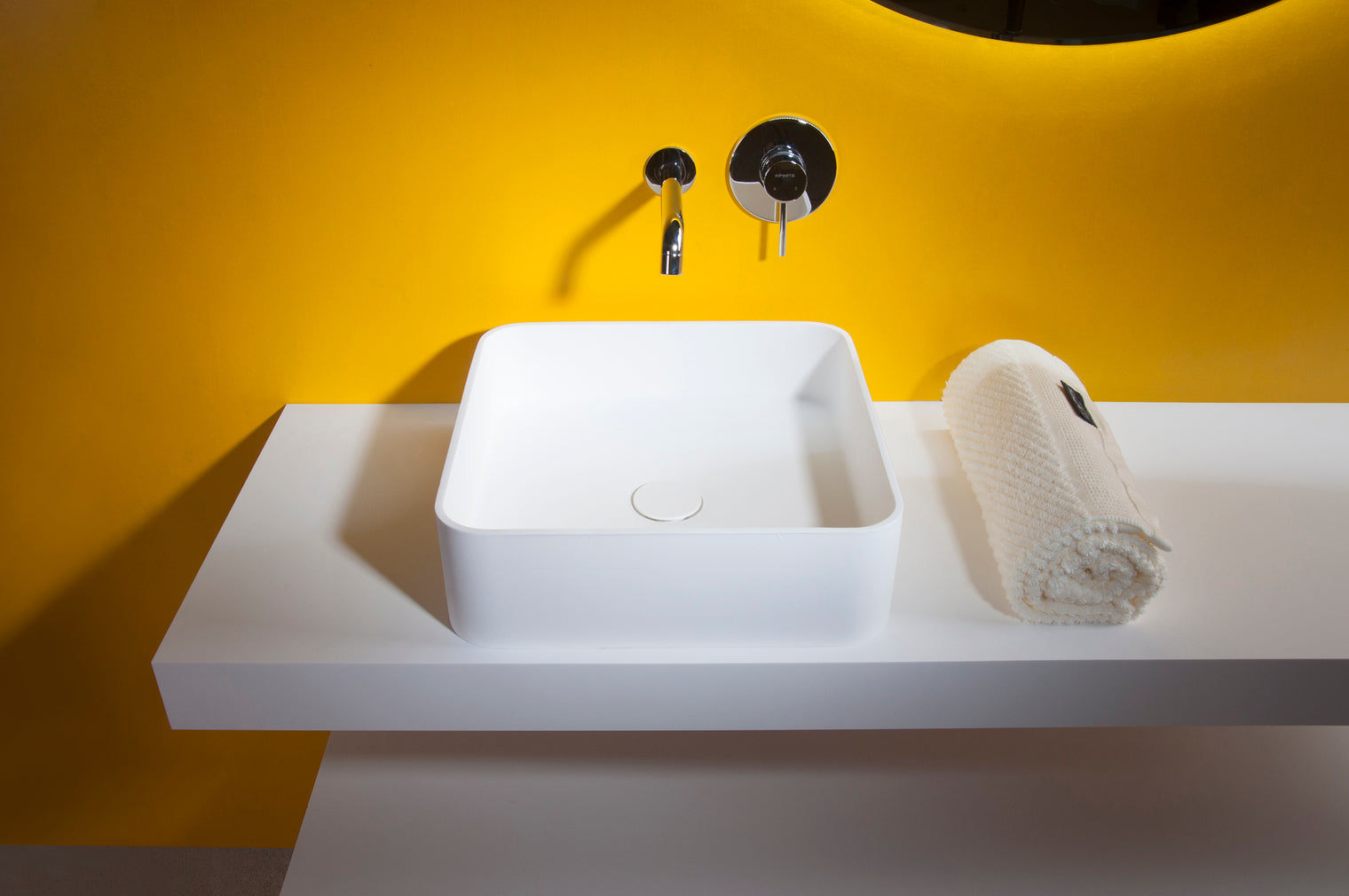 Super Thin Edge RS 40-OVERCOUNTER WASHBASINS-訂造一體無縫洗手盆,Tailor made Washbasins,waterbasin hk, 浴室物料,浴室裝修,訂造洗手盆,浴室翻新,Bathroomware ,Bespoke bathroom,浴室配件,訂造浴室潔具,訂造浴室傢俬,香港 浴室設計 公司,best custom bathroom furniture HK, Infinite Bath