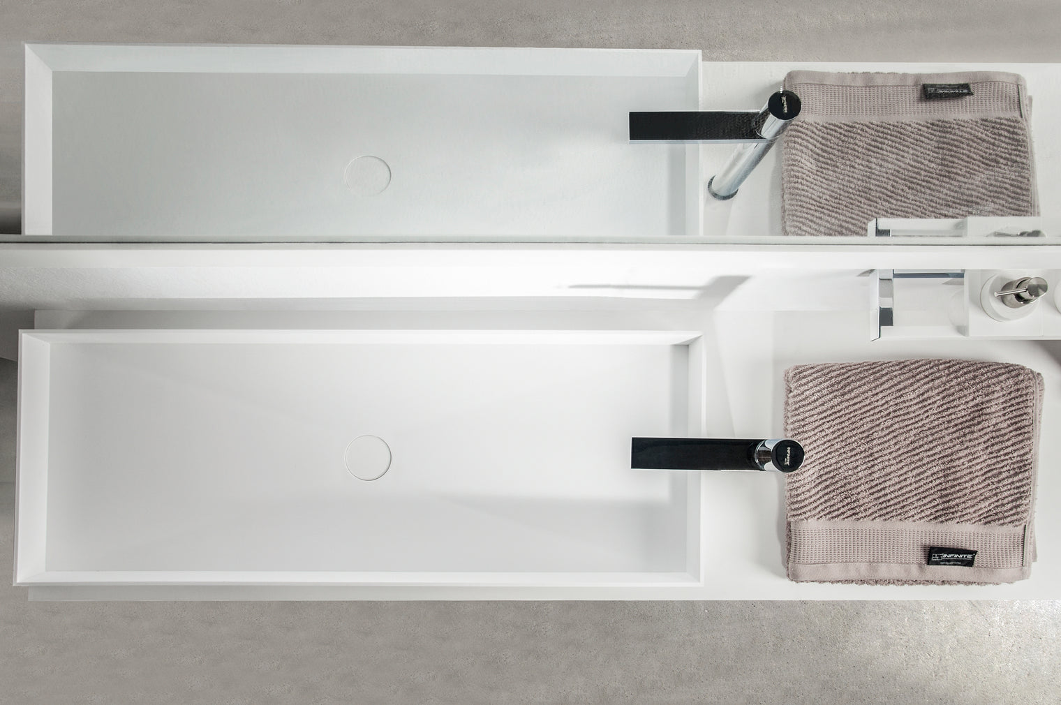 Super Thin Edge R 100-OVERCOUNTER WASHBASINS-訂造一體無縫洗手盆,Tailor made Washbasins,waterbasin hk, 浴室物料,浴室裝修,訂造洗手盆,浴室翻新,Bathroomware ,Bespoke bathroom,浴室配件,訂造浴室潔具,訂造浴室傢俬,香港 浴室設計 公司,best custom bathroom furniture HK, Infinite Bath