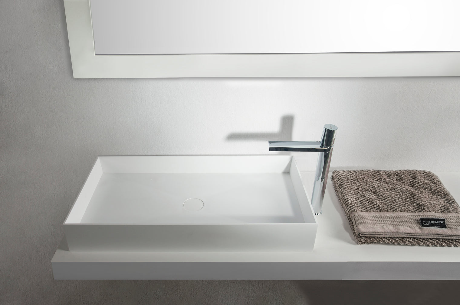 Super Thin Edge R 75-OVERCOUNTER WASHBASINS-訂造一體無縫洗手盆,Tailor made Washbasins,waterbasin hk, 浴室物料,浴室裝修,訂造洗手盆,浴室翻新,Bathroomware ,Bespoke bathroom,浴室配件,訂造浴室潔具,訂造浴室傢俬,香港 浴室設計 公司,best custom bathroom furniture HK, Infinite Bath