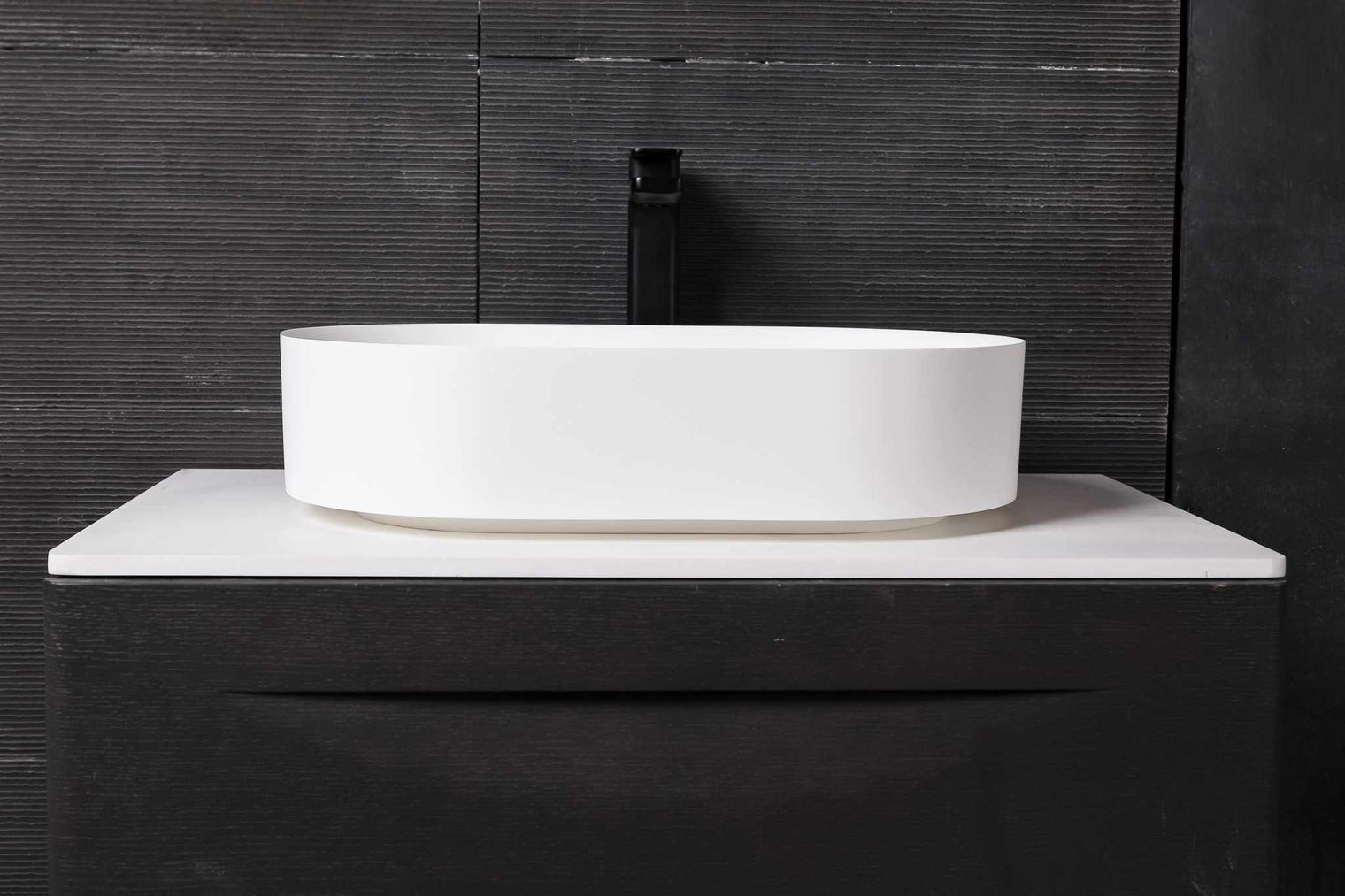 Float E 54-OVERCOUNTER WASHBASINS-訂造一體無縫洗手盆,Tailor made Washbasins,waterbasin hk, 浴室物料,浴室裝修,訂造洗手盆,浴室翻新,Bathroomware ,Bespoke bathroom,浴室配件,訂造浴室潔具,訂造浴室傢俬,香港 浴室設計 公司,best custom bathroom furniture HK, Infinite Bath