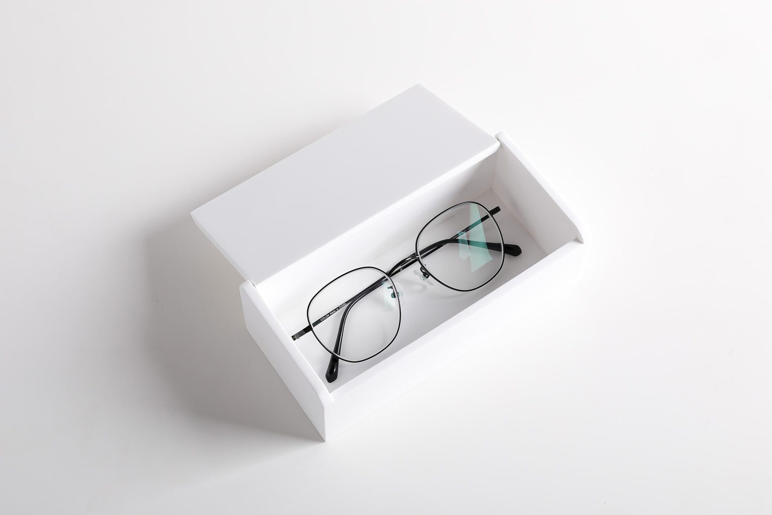 139 Glasses Box-8050 Solid Surfaces Home-INFINITE-訂造洗手盆,浴室翻新, small size bathtubs, custom-made bathtub HK,freestanding bathtub Hong Kong, 獨立式 浴缸 香港, premium bathtub brands HK, Where to buy bathtubs in Hong Kong, best custom bathroom furniture HK, Infinite Bath, Infinite浴缸, Cloakroom,Vanities, Mirrors,Bathroom Furniture, 浴室裝修,浴室 櫃 訂造