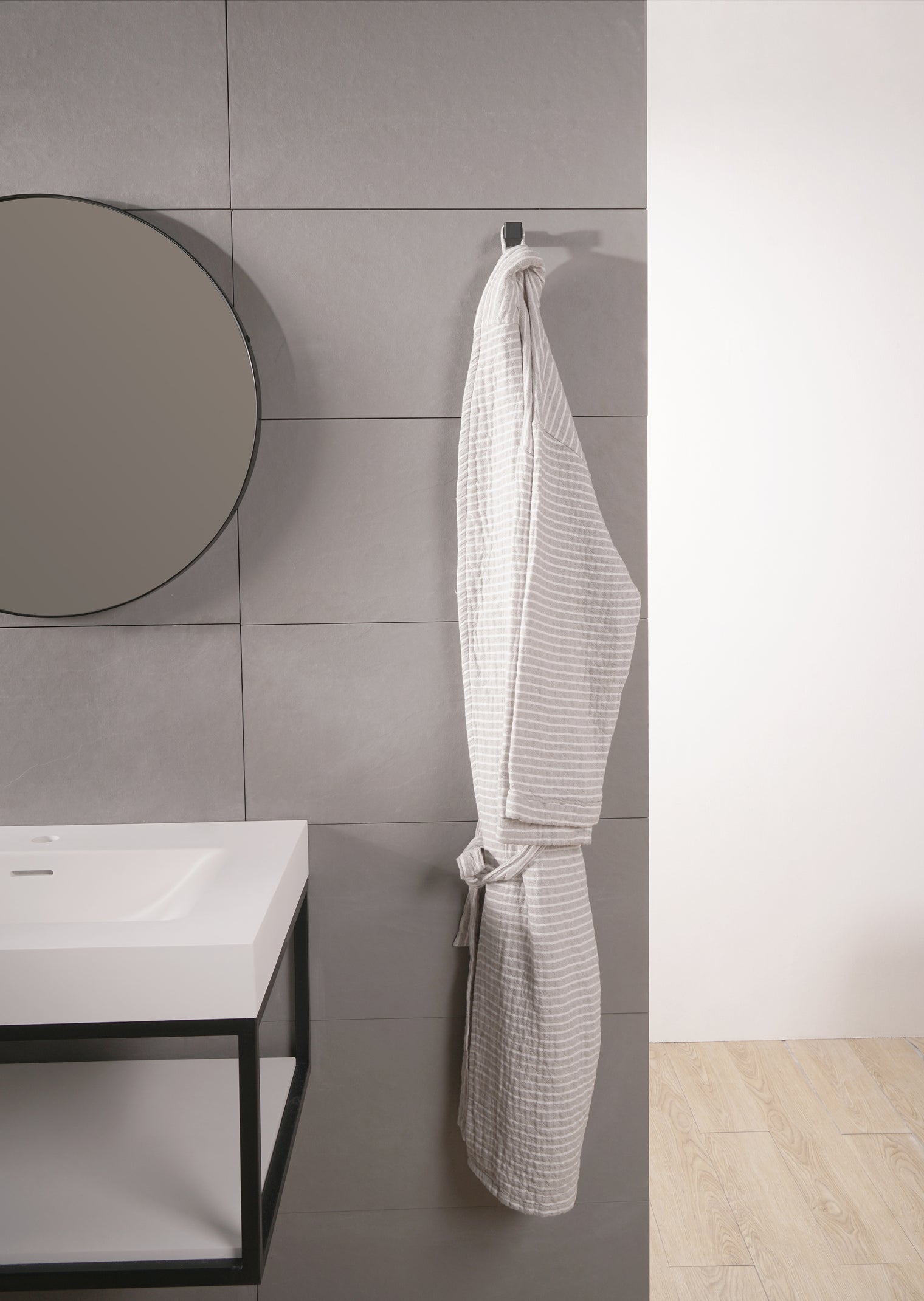 WIEN Robe Hook-Robe Hooks-high-end bathtub showroom Hong Kong, Infinite Bath, Infinite Showroom, mirror cabinet,Bathtub details, Bathroom Accessories,bathroom solid surface, bathroom tailor,bathroom furniture, 浴室物料,浴室配件,浴缸香港, Bathroomware ,Bespoke bathroom,洗手盤 訂造,Cloakroom,Vanities, Mirrors,Bathroom Furniture, 浴室裝修,浴室 櫃 訂造