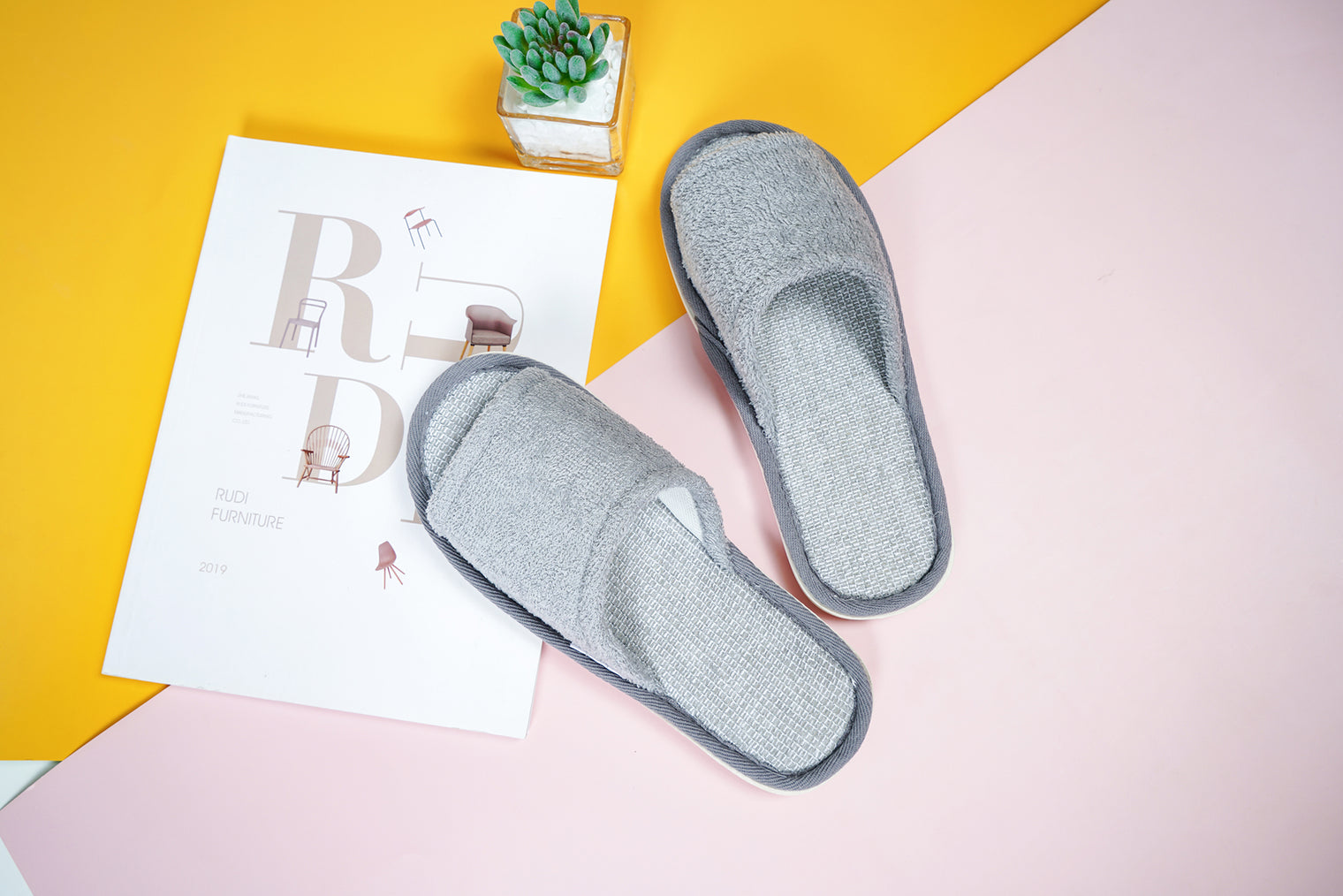 576 Charcoal Bathroom Slippers-Bath & Body-INFINITE-訂造洗手盆,浴室翻新, small size bathtubs, custom-made bathtub HK,freestanding bathtub Hong Kong, 獨立式 浴缸 香港, premium bathtub brands HK, Where to buy bathtubs in Hong Kong, best custom bathroom furniture HK, Infinite Bath, Infinite浴缸, Cloakroom,Vanities, Mirrors,Bathroom Furniture, 浴室裝修,浴室 櫃 訂造