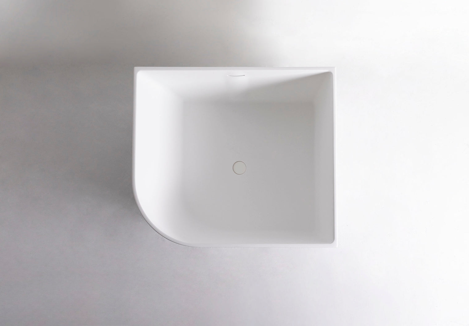 Siena 90L-BATHTUBS-INFINITE-Siena 90L-BATHTUBS-Bespoke Bathroom Renovation, bespoke bathtub Hong Kong, Hong Kong luxury bathroom furniture, modern bathroom design Hong Kong, 香港 浴缸 邊度買, where to buy luxury bathtubs in Hong Kong, Infinite Bath, Infinite 浴室, Washbasin,shower screen, Bathtubs,Washbasins, 迷你浴缸香港,浴室設計 ,浴室翻新,small size bathtubs, custom-made bathtub HK,freestanding bathtub Hong Kong, 獨立式 浴缸 香港,浴室裝修,迷你浴缸,Bathtub length under 1.5m,迷利浴缸，豪華 浴缸 品牌 香港,浴室配件,浴缸香港,訂造浴室潔具,hong kong custom bathtub