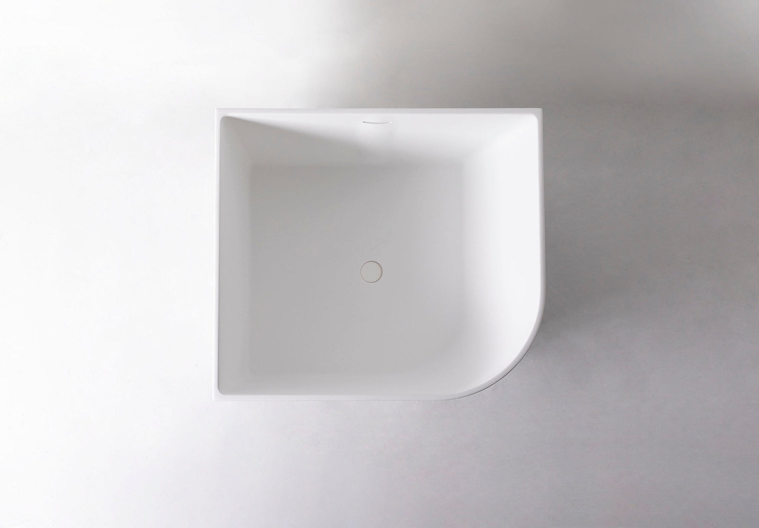 Siena 90R-BATHTUBS-INFINITE-Siena 90R-BATHTUBS-Bespoke Bathroom Renovation, bespoke bathtub Hong Kong, Hong Kong luxury bathroom furniture, modern bathroom design Hong Kong, 香港 浴缸 邊度買, where to buy luxury bathtubs in Hong Kong, Infinite Bath, Infinite 浴室, Washbasin,shower screen, Bathtubs,Washbasins, 迷你浴缸香港,浴室設計 ,浴室翻新,small size bathtubs, custom-made bathtub HK,freestanding bathtub Hong Kong, 獨立式 浴缸 香港,浴室裝修,迷你浴缸,Bathtub length under 1.5m,迷利浴缸，豪華 浴缸 品牌 香港,浴室配件,浴缸香港,訂造浴室潔具,hong kong custom bathtub